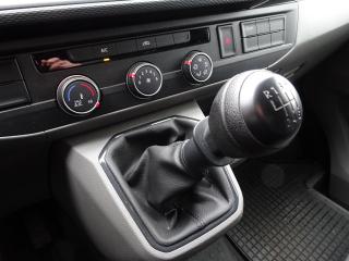 Volkswagen Transporter - skříňový vůz 