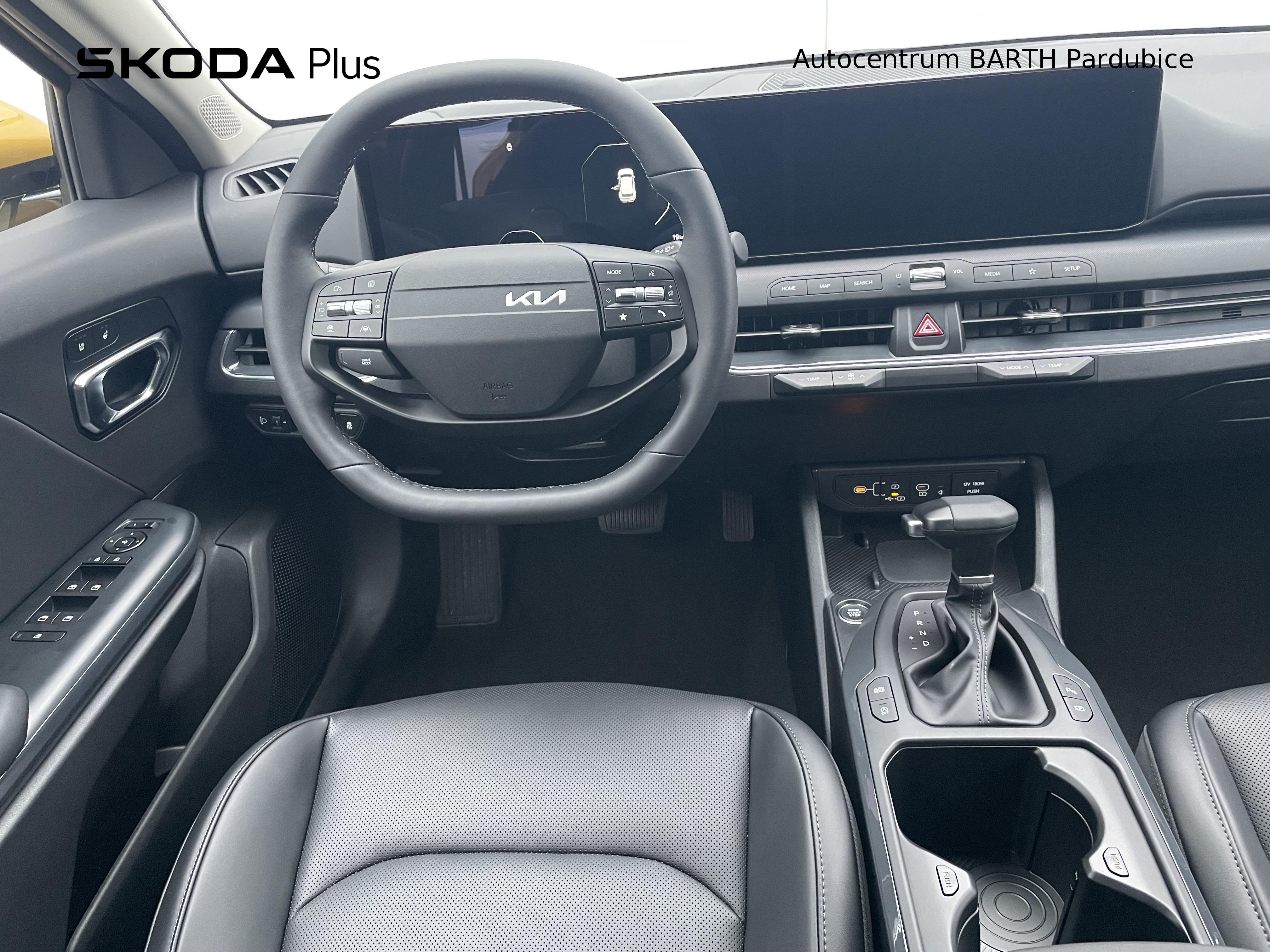 Kia K4