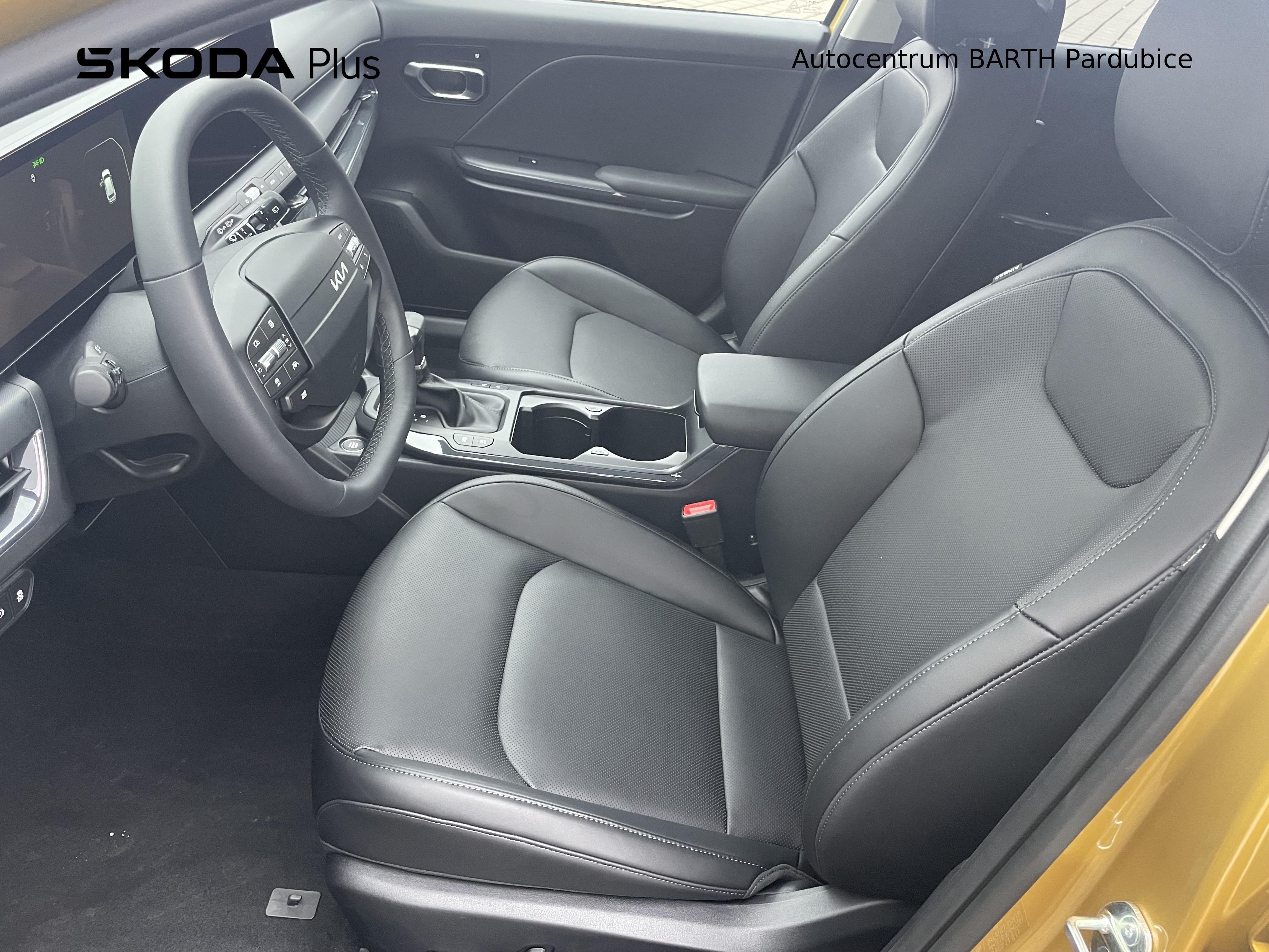 Kia K4