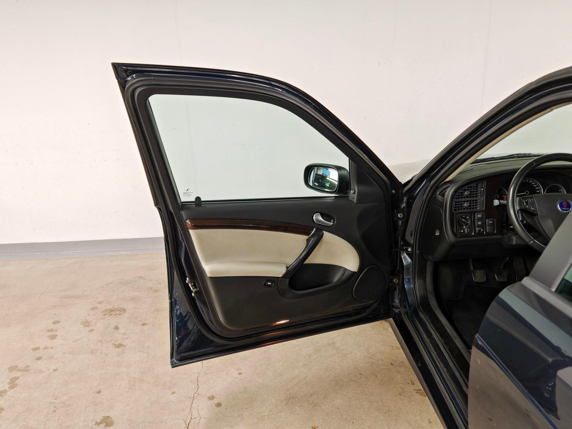 Saab 9-5