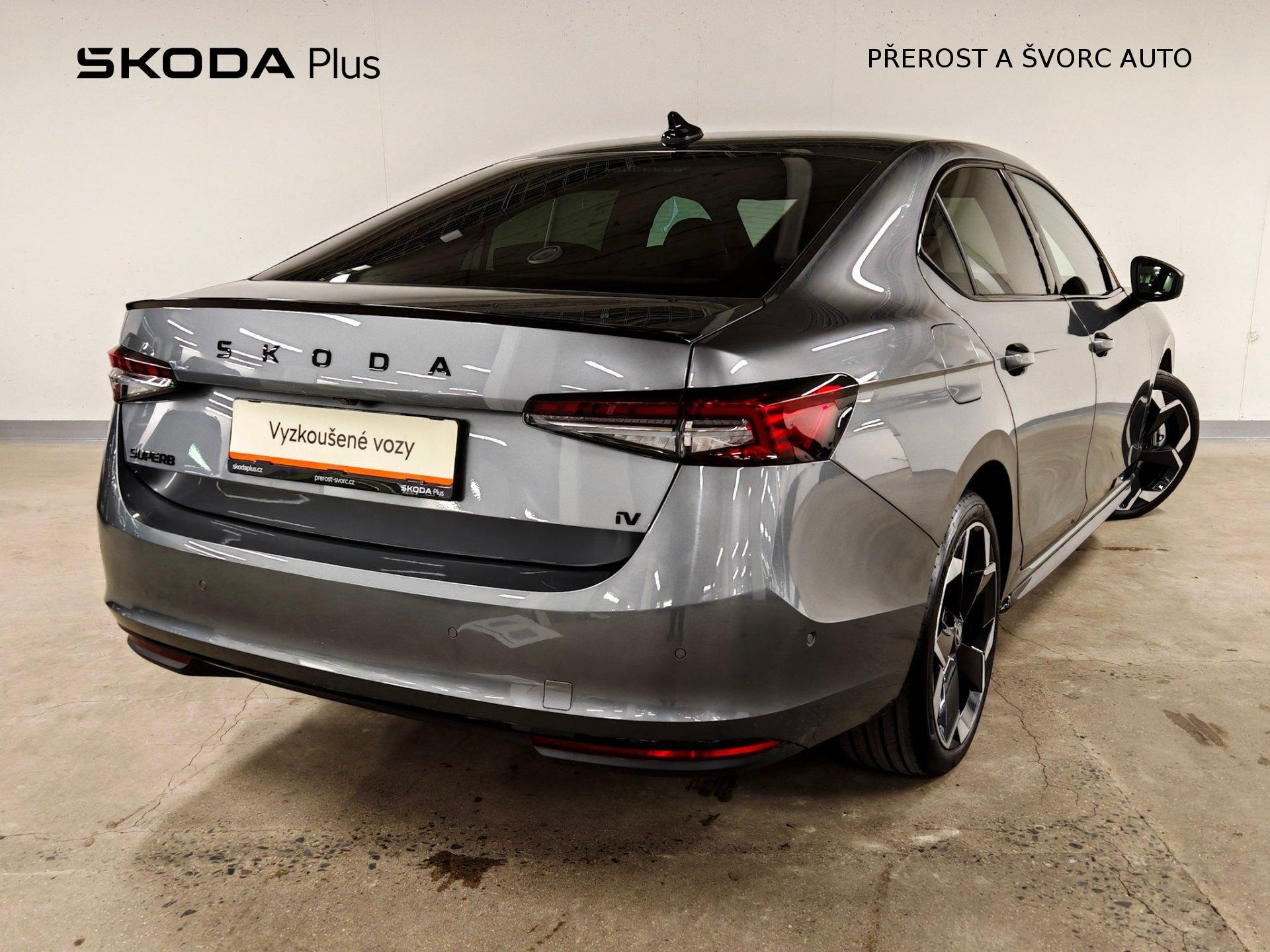 Škoda Superb