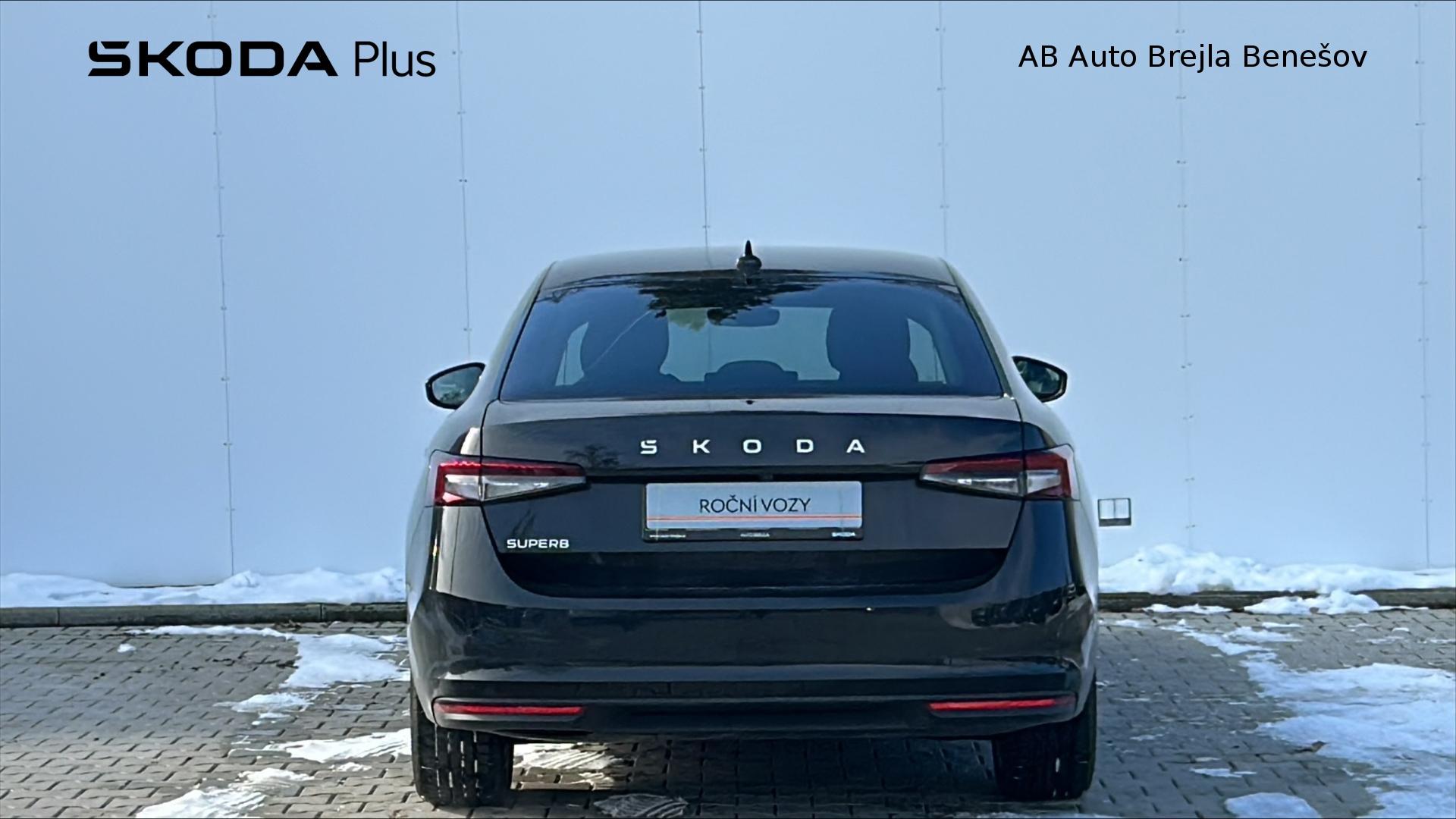 Škoda Superb