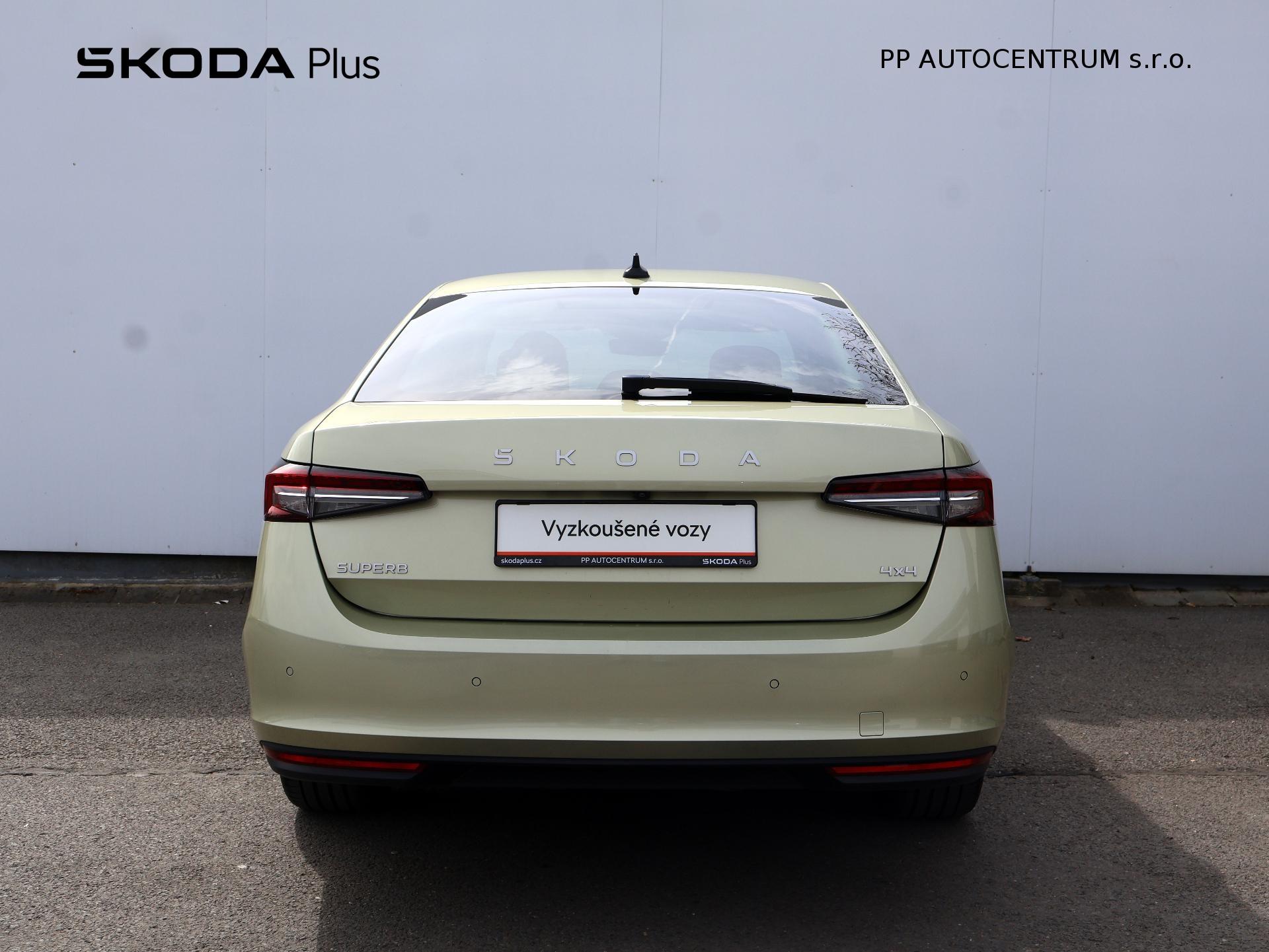 Škoda Superb
