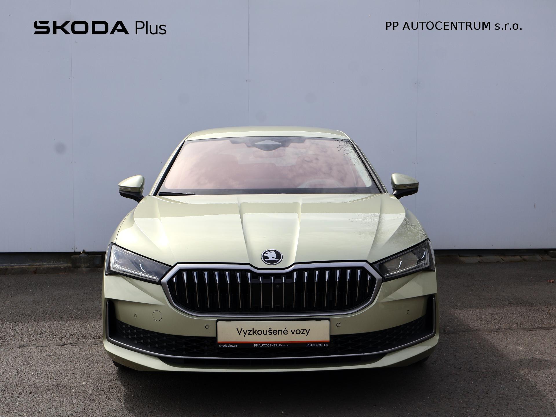 Škoda Superb