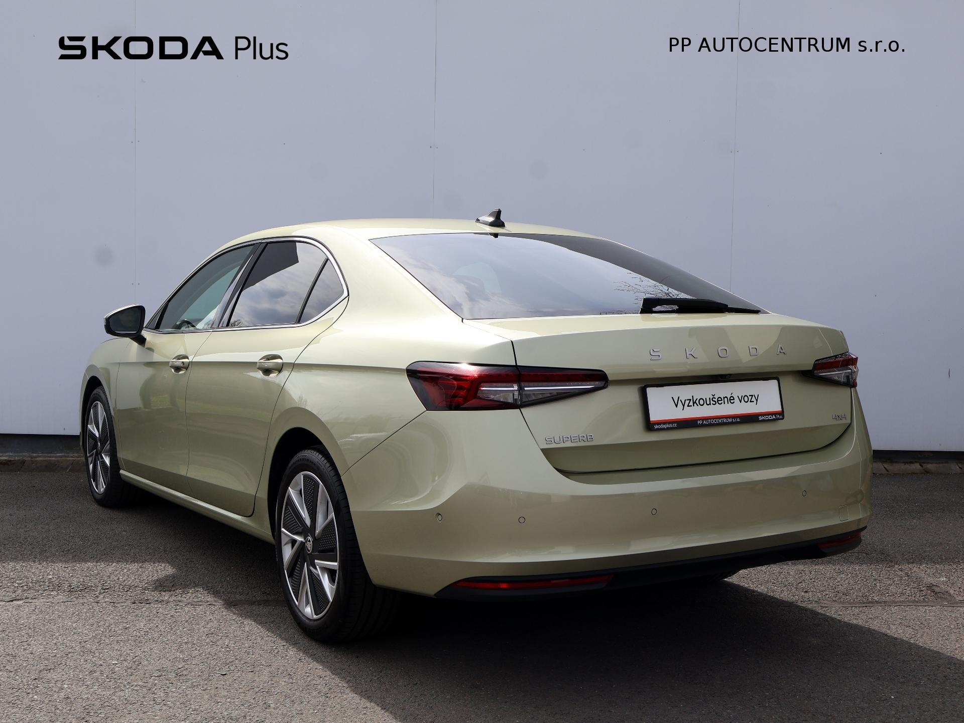 Škoda Superb