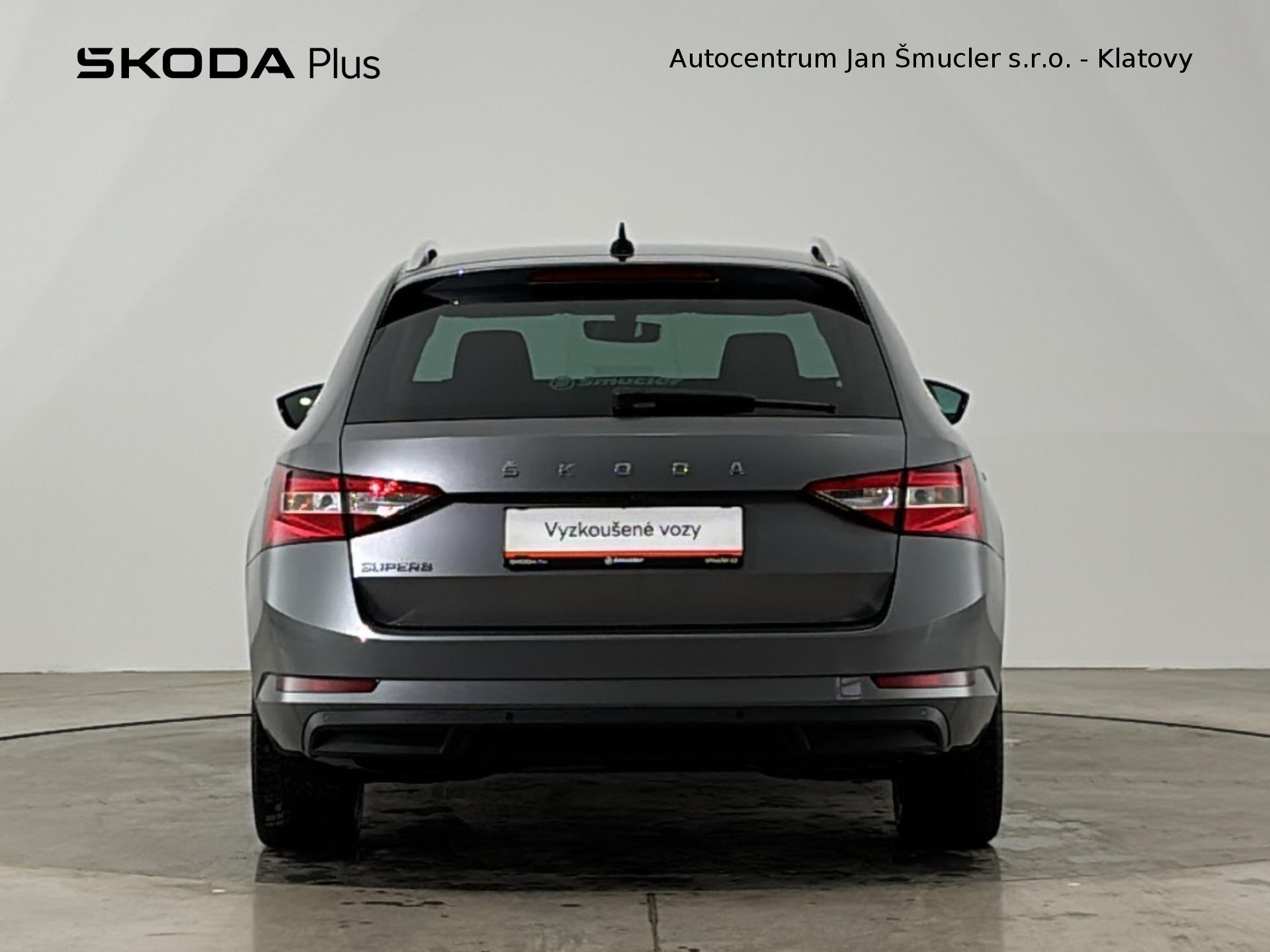 Škoda Superb