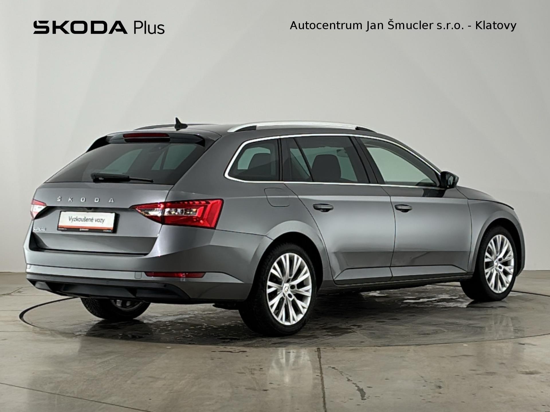 Škoda Superb