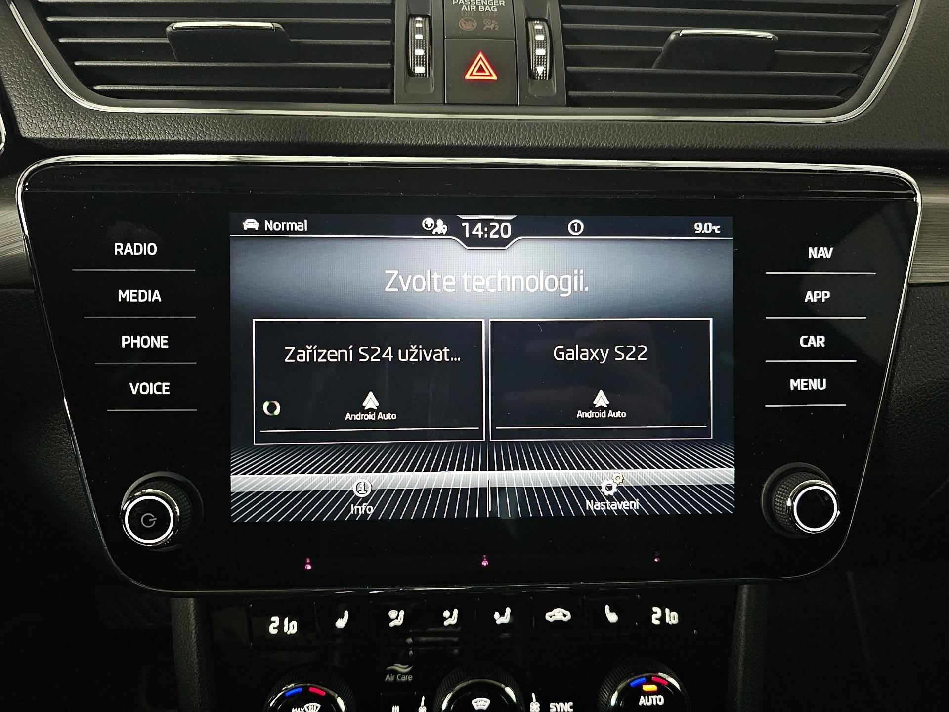 Škoda Superb