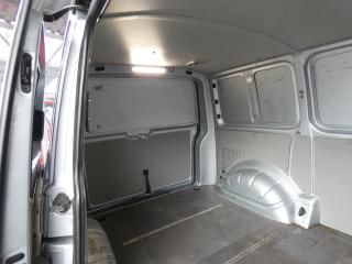 Volkswagen Transporter - skříňový vůz 
