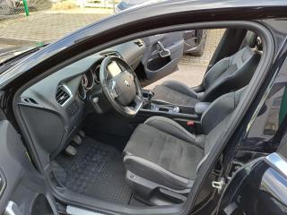 DS 4