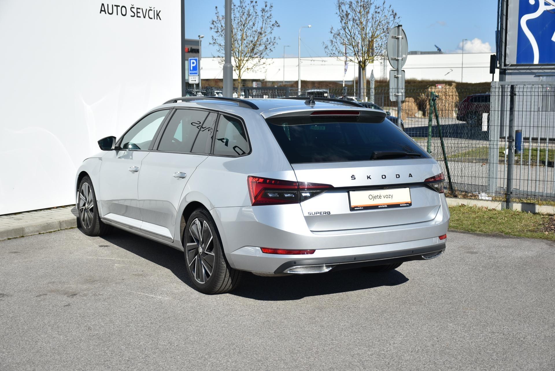 Škoda Superb