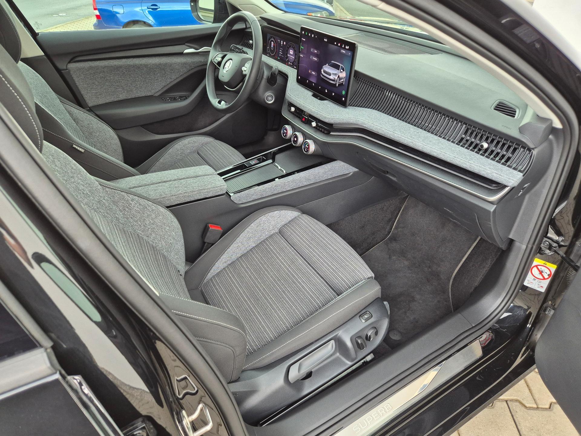 Škoda Superb