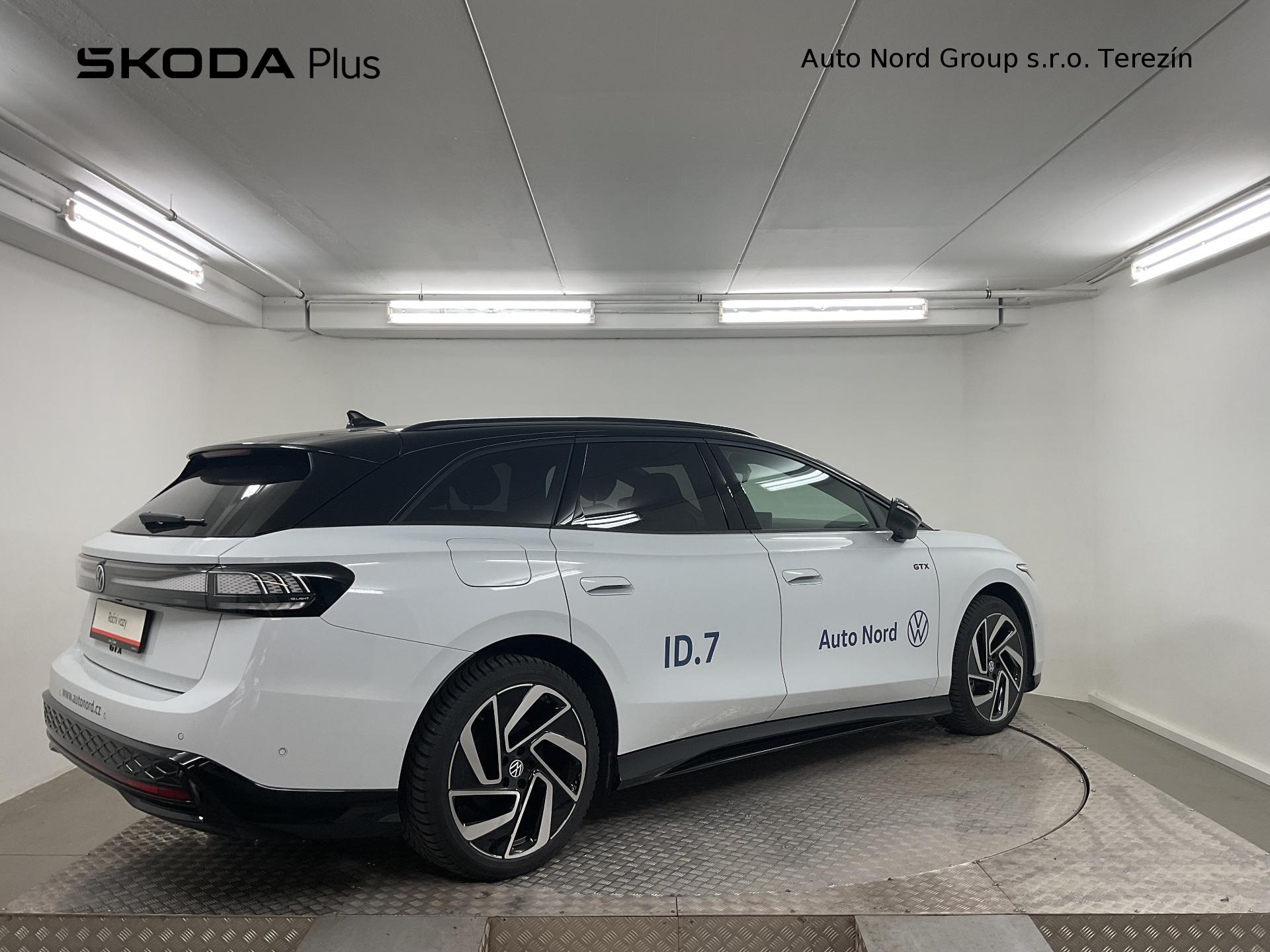 Volkswagen ID.7 Tourer