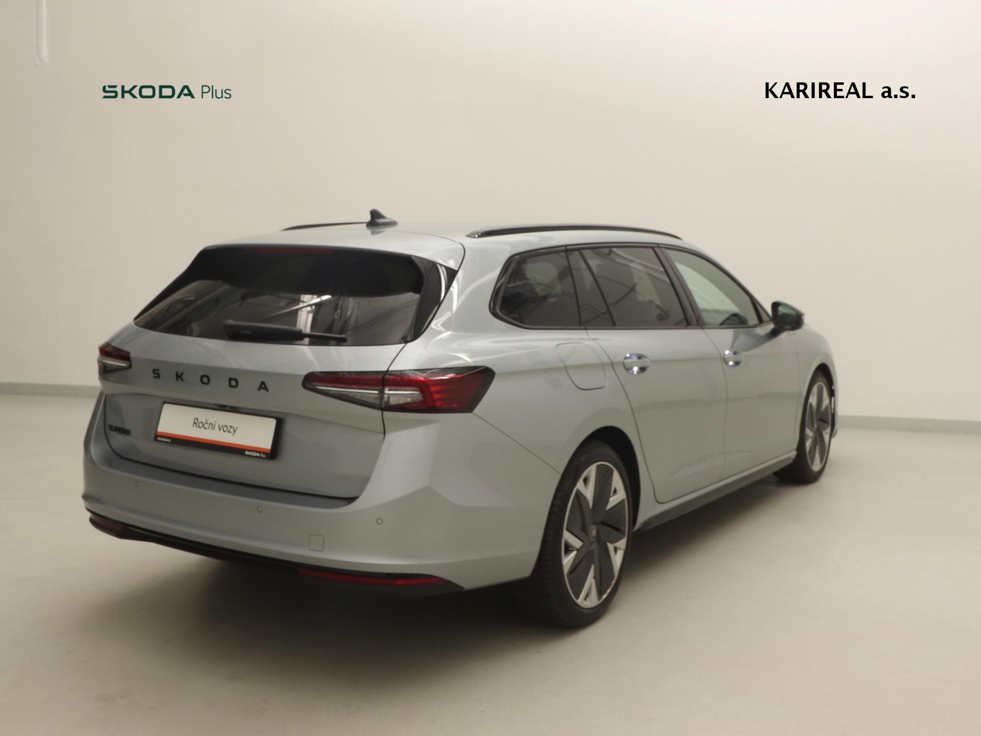 Škoda Superb