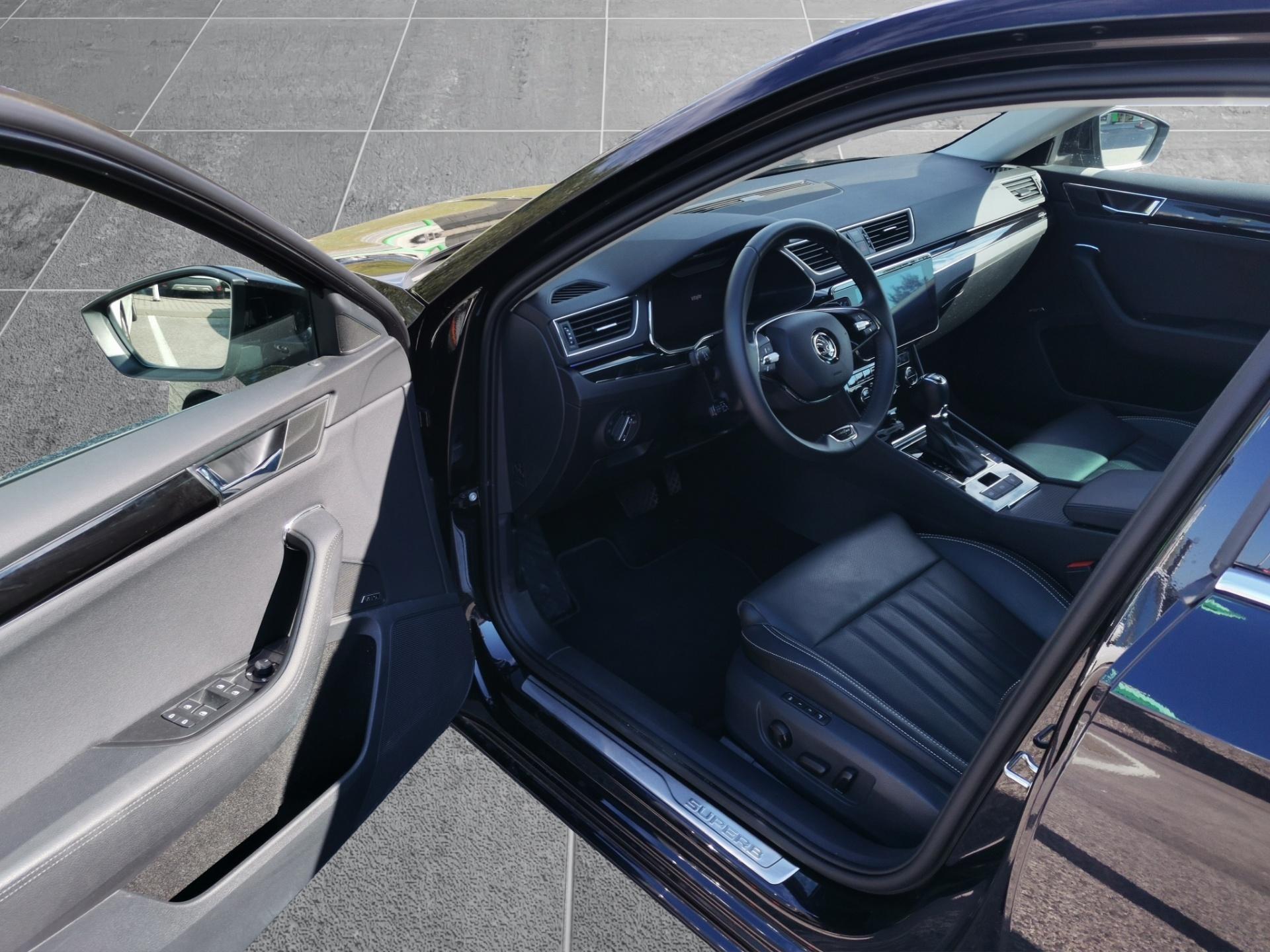 Škoda Superb