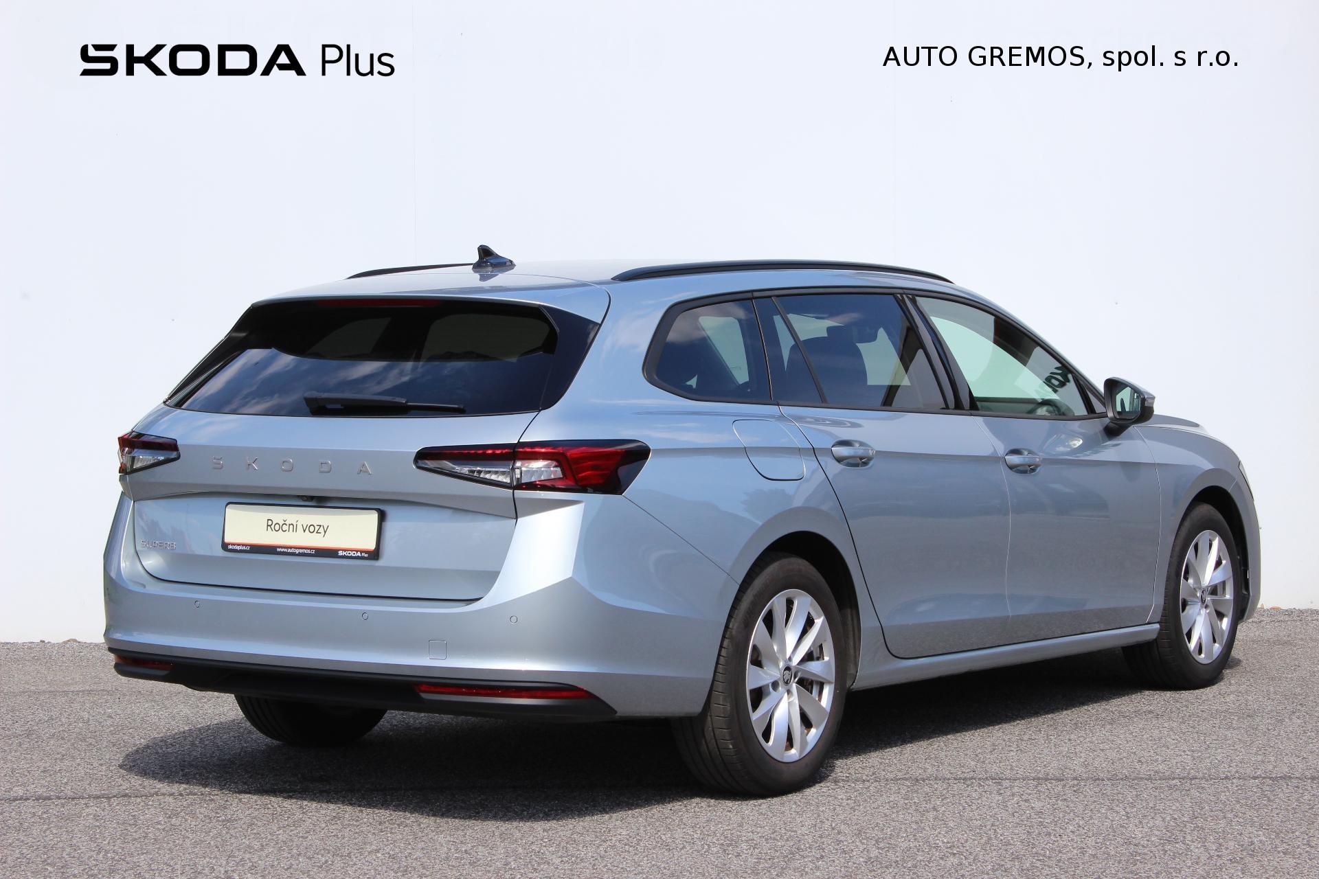 Škoda Superb