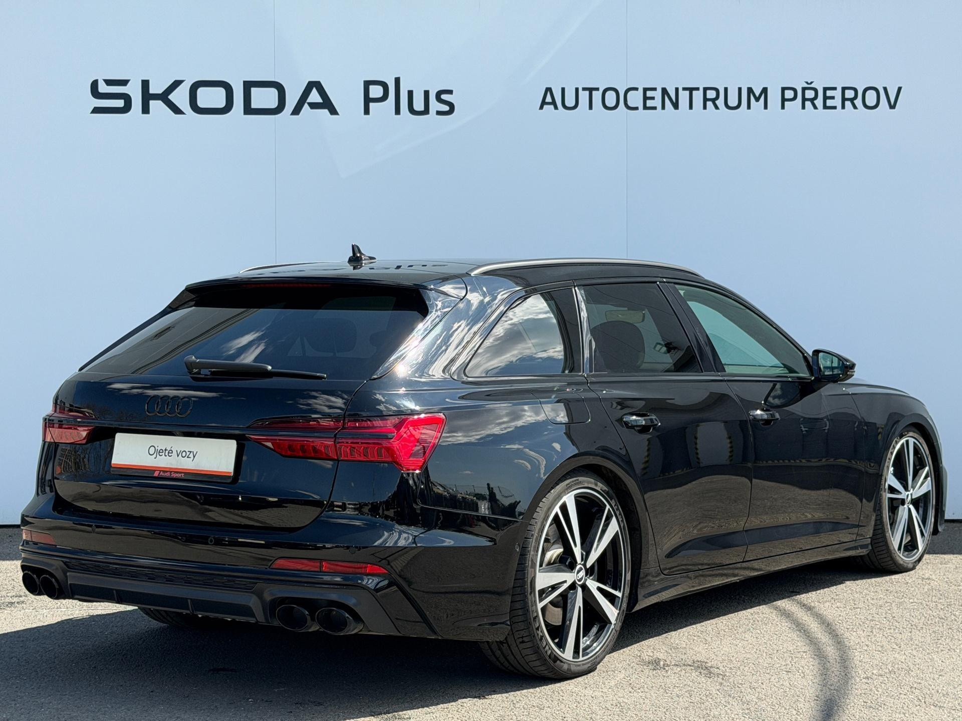 Audi S6 Avant