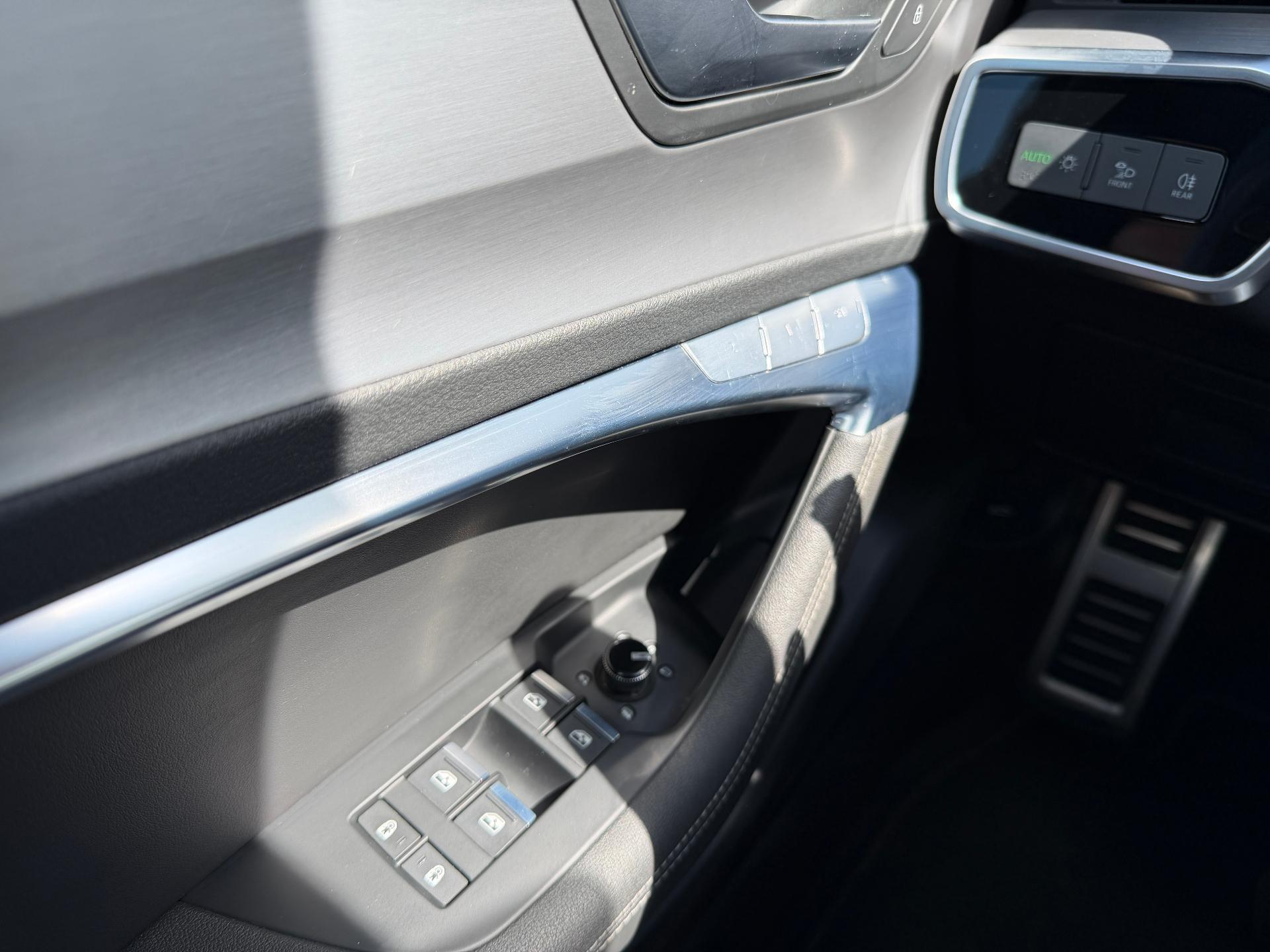 Audi S6 Avant