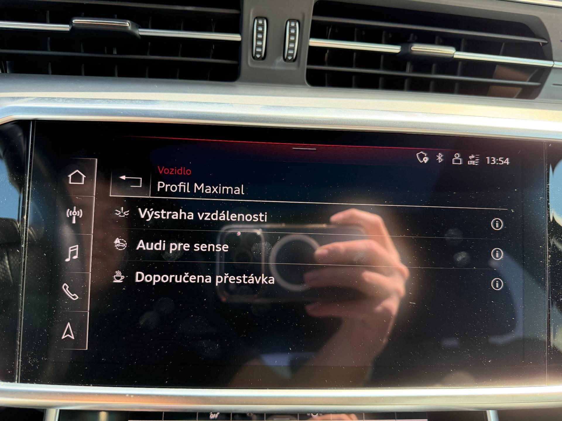 Audi S6 Avant