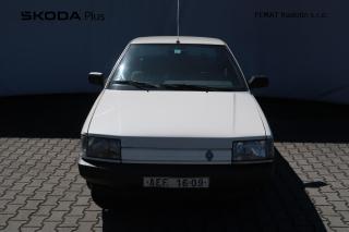 Renault R21