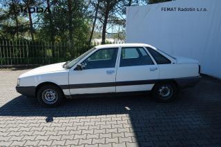 Renault R21