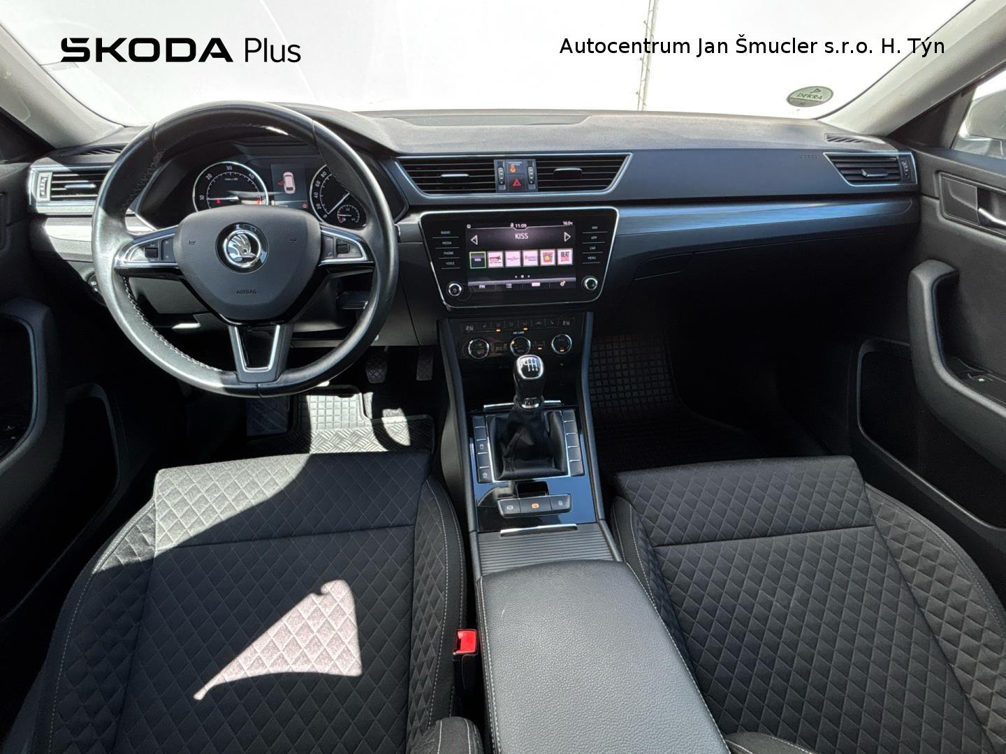 Škoda Superb