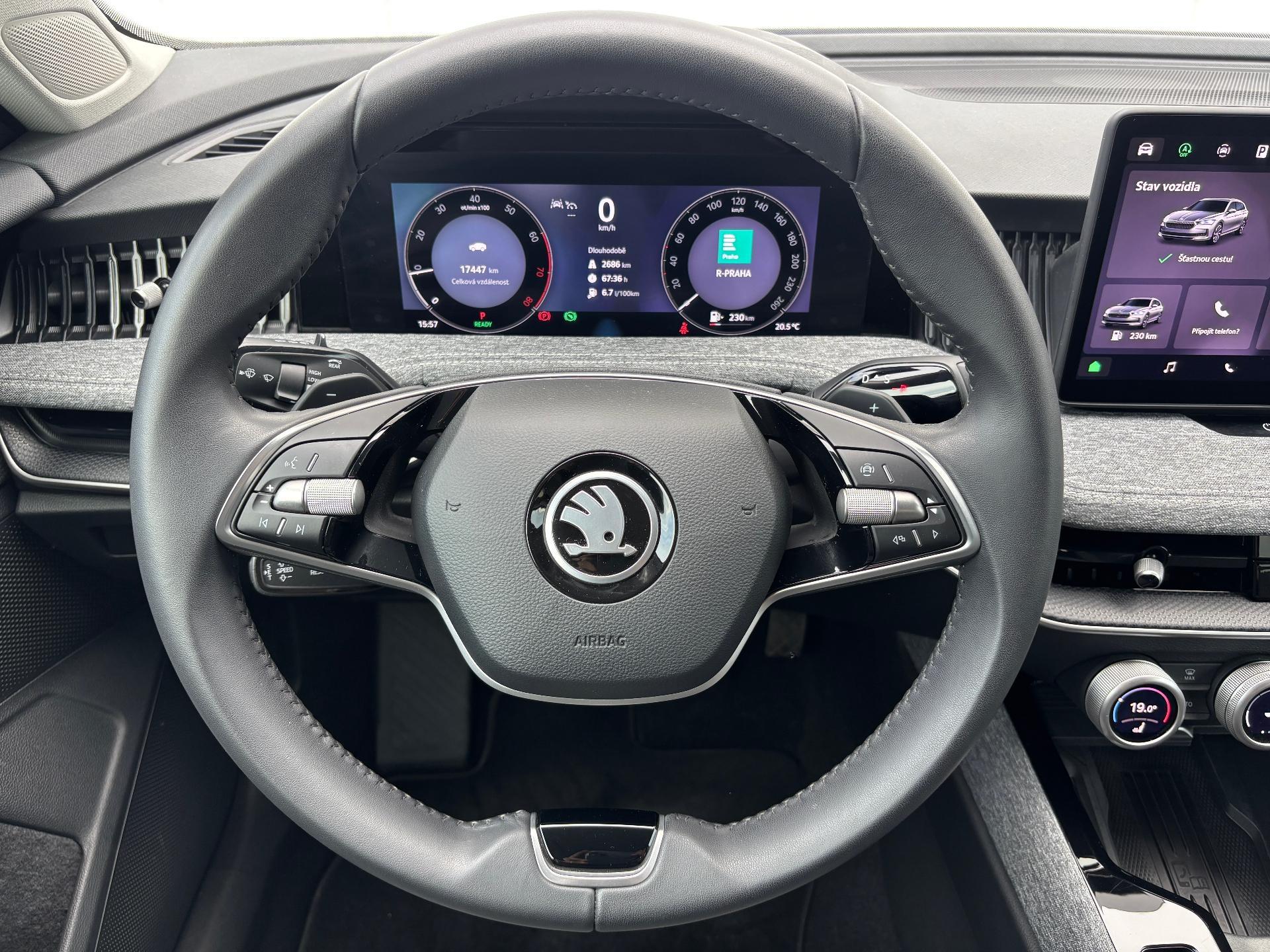 Škoda Superb