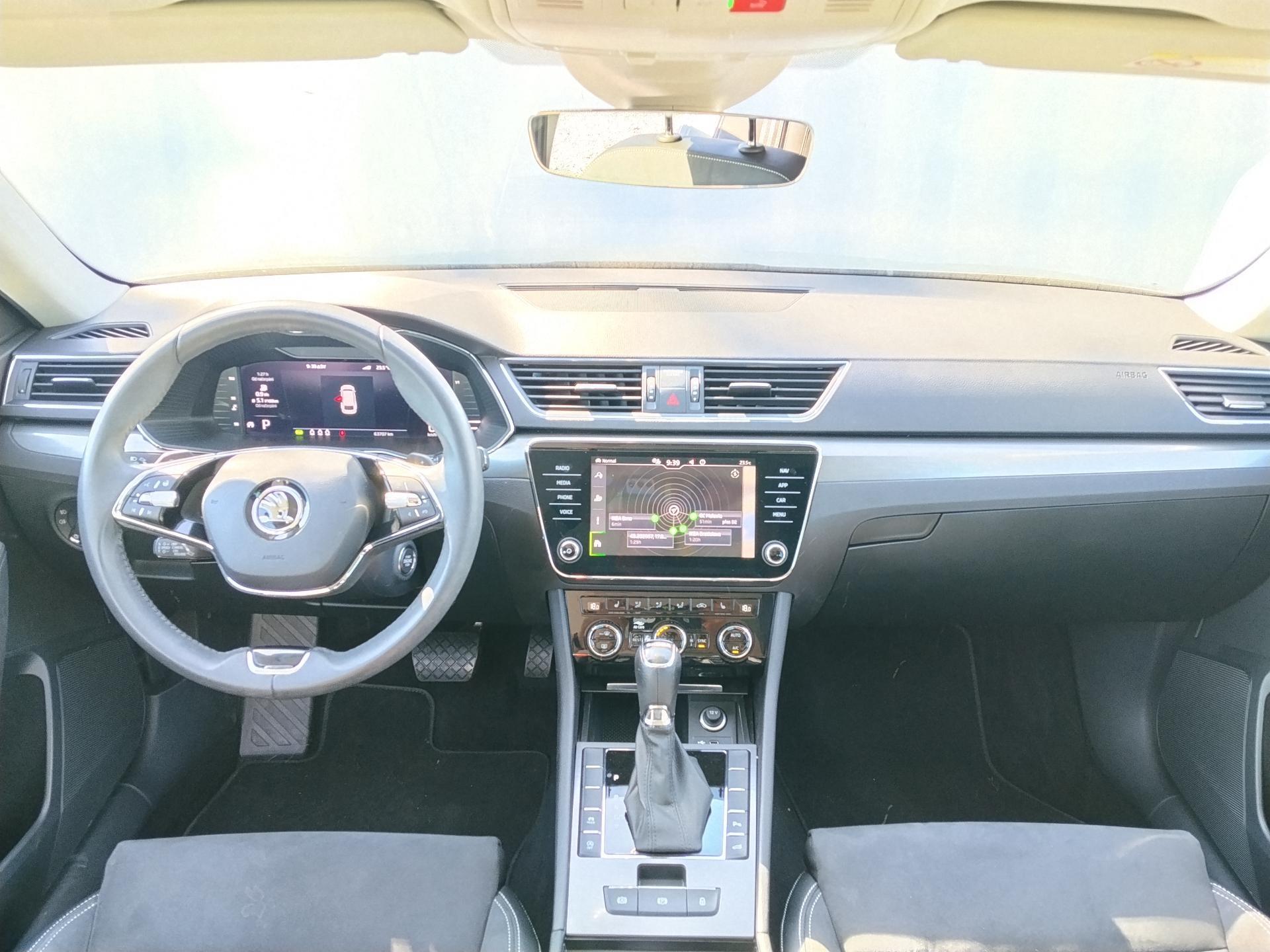 Škoda Superb