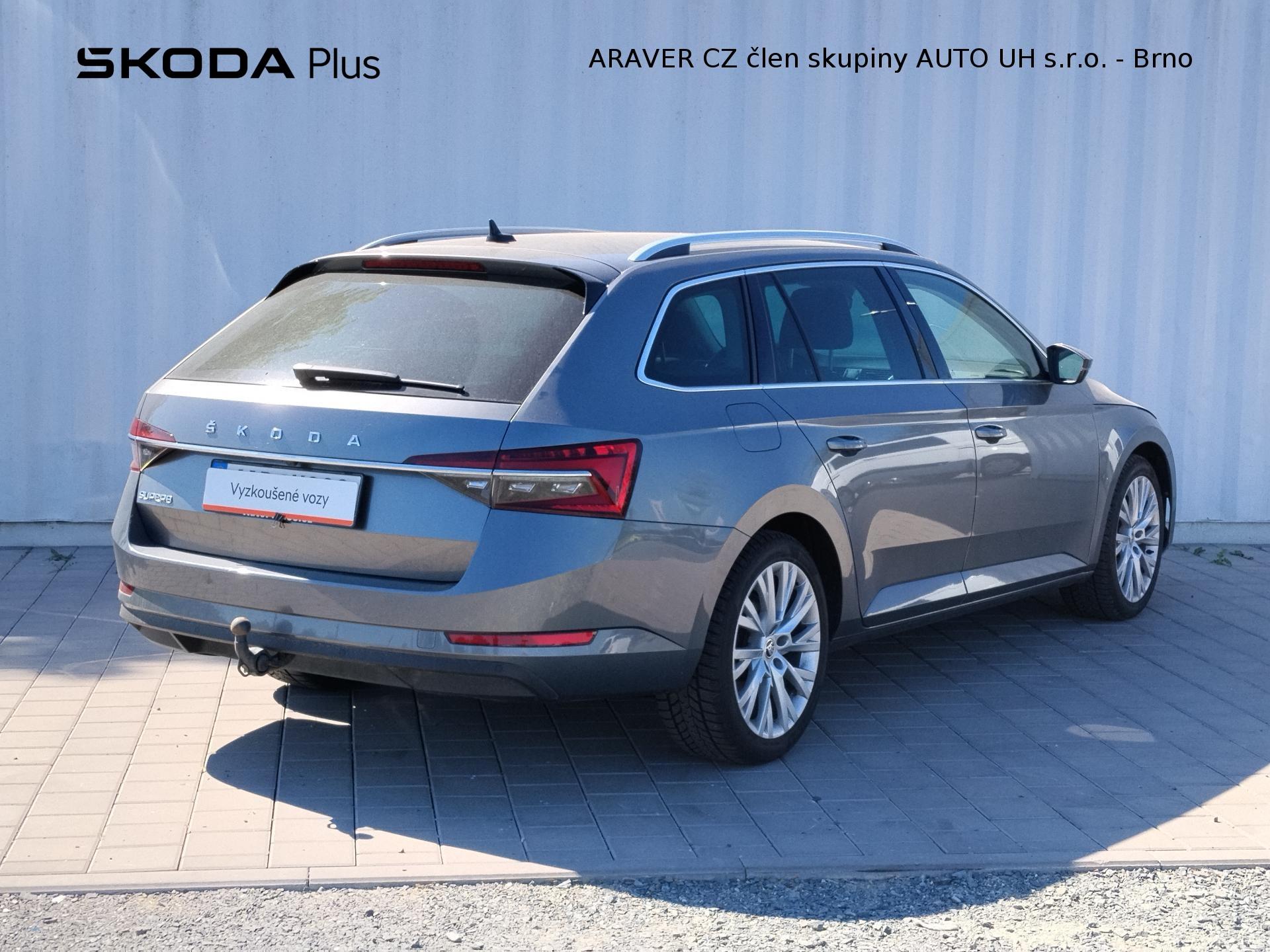 Škoda Superb
