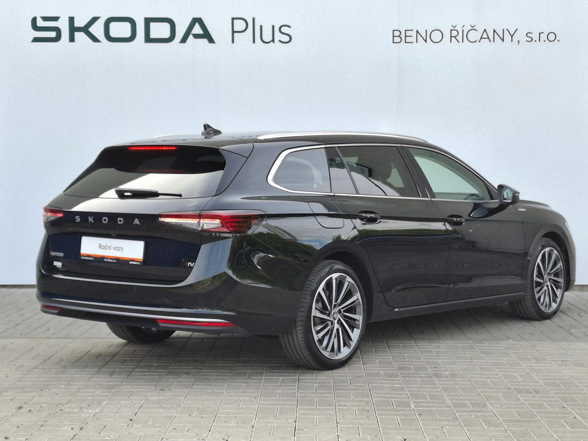 Škoda Superb