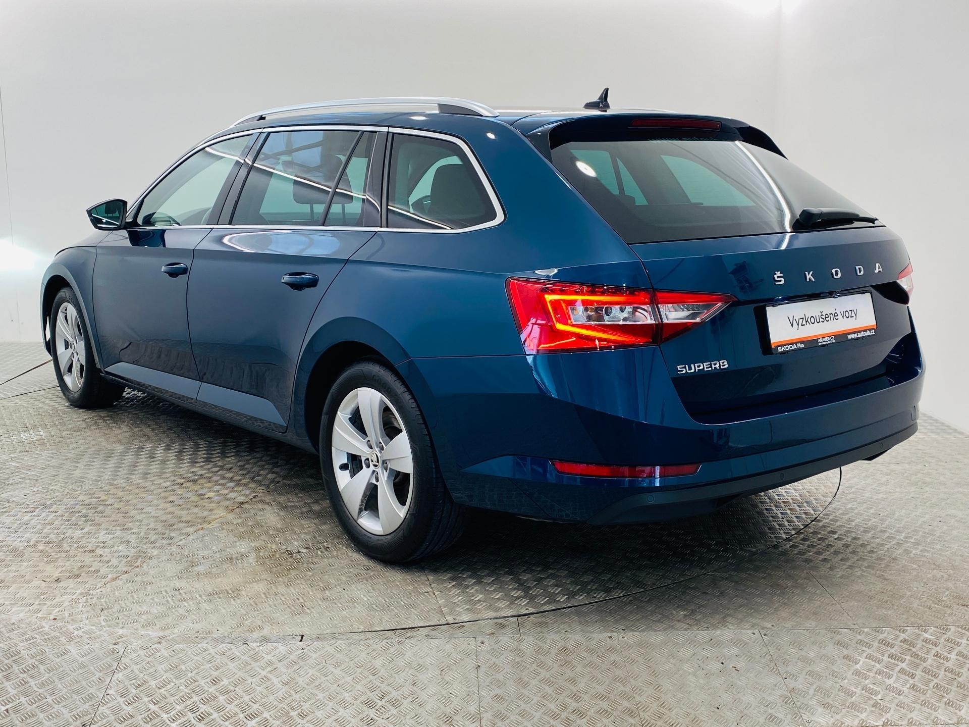 Škoda Superb
