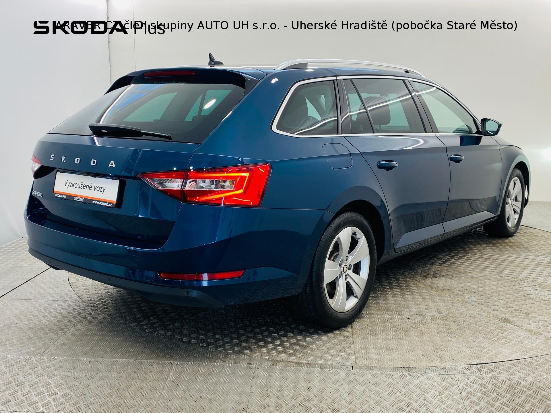 Škoda Superb