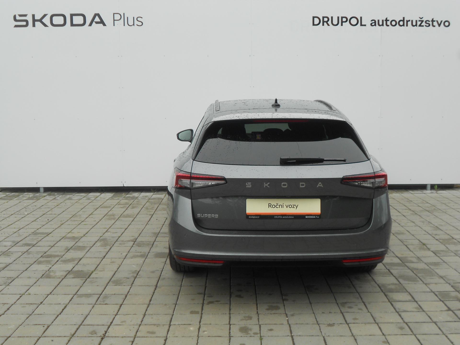 Škoda Superb