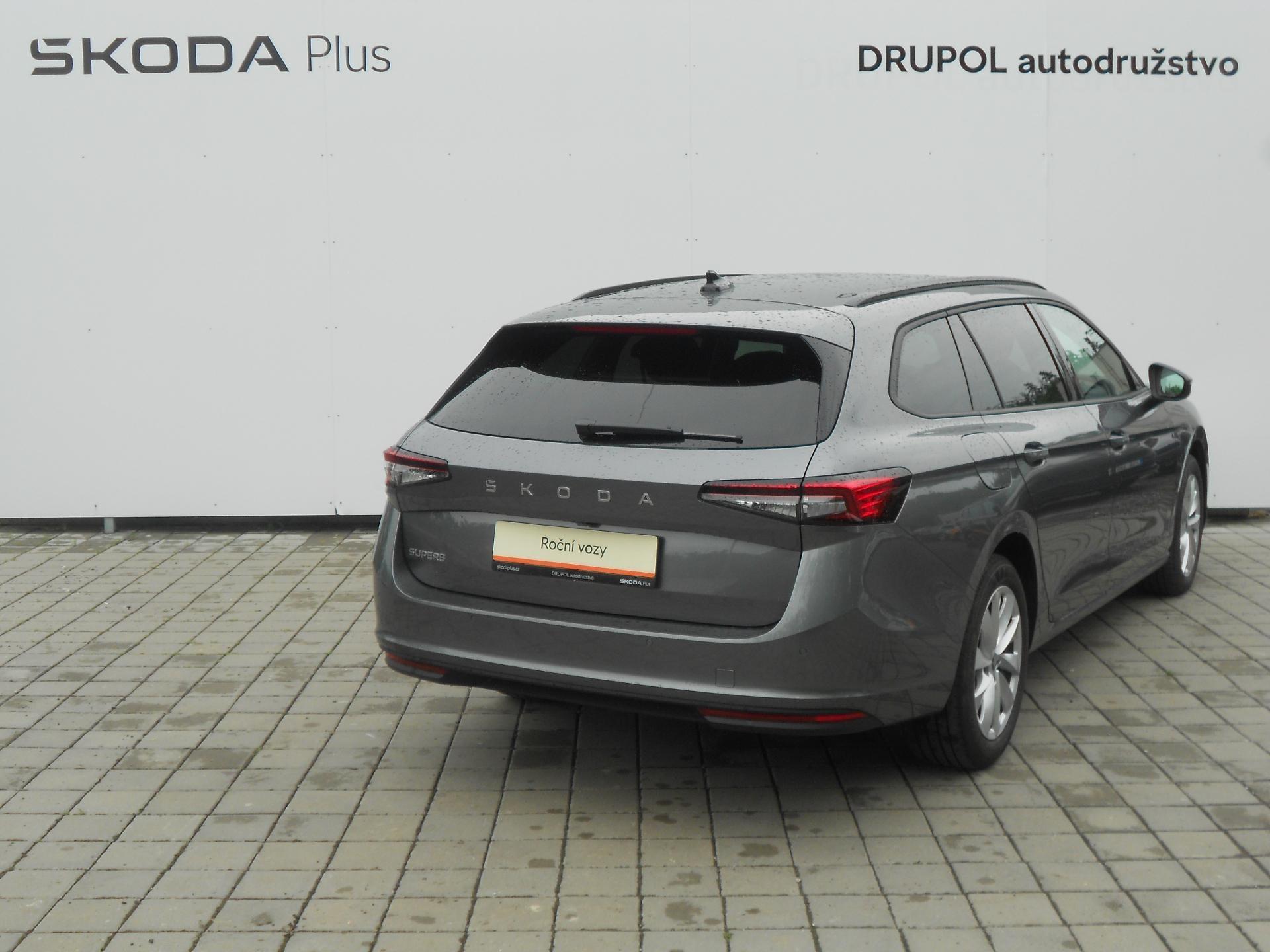 Škoda Superb