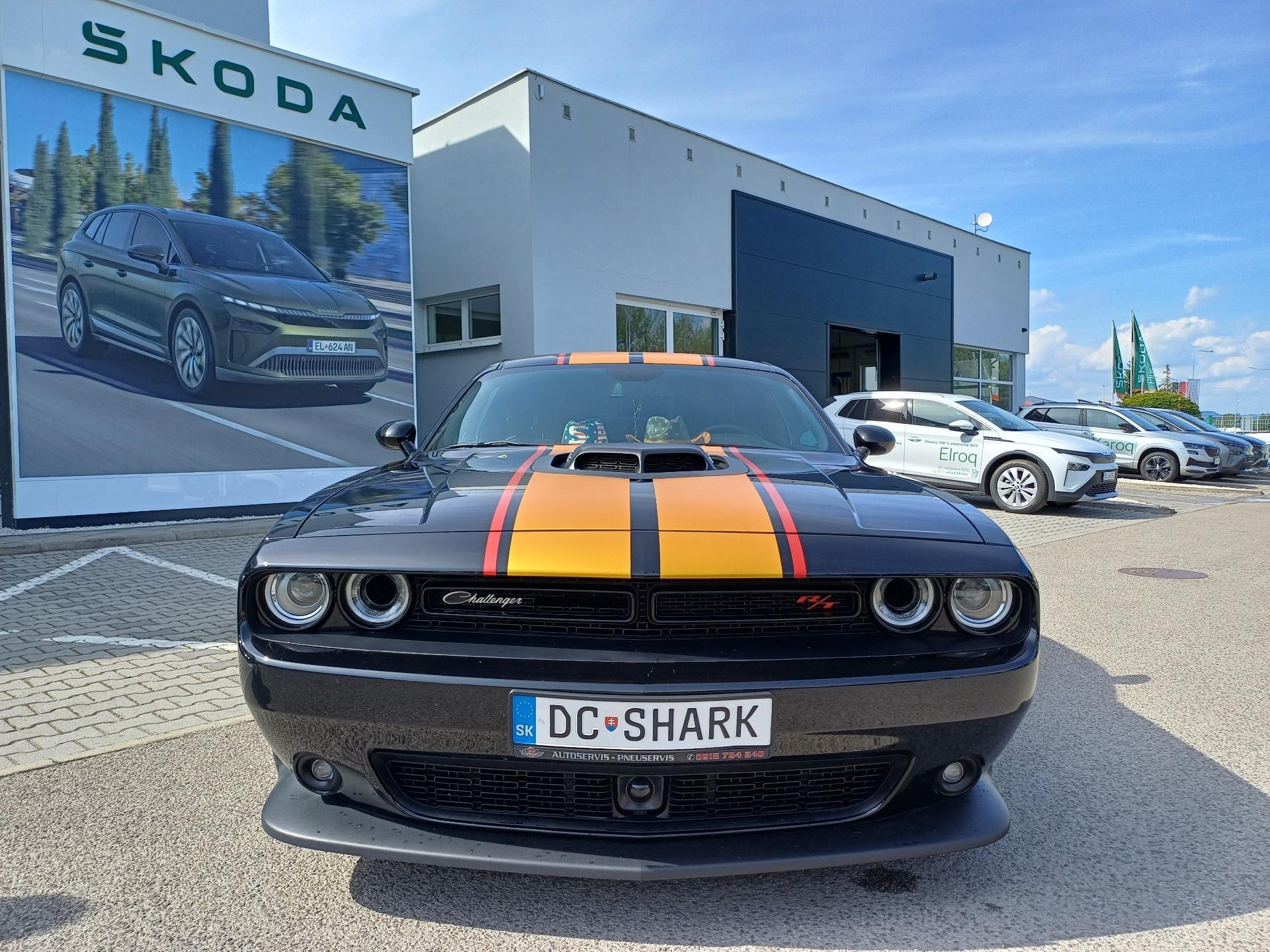 Dodge Challenger