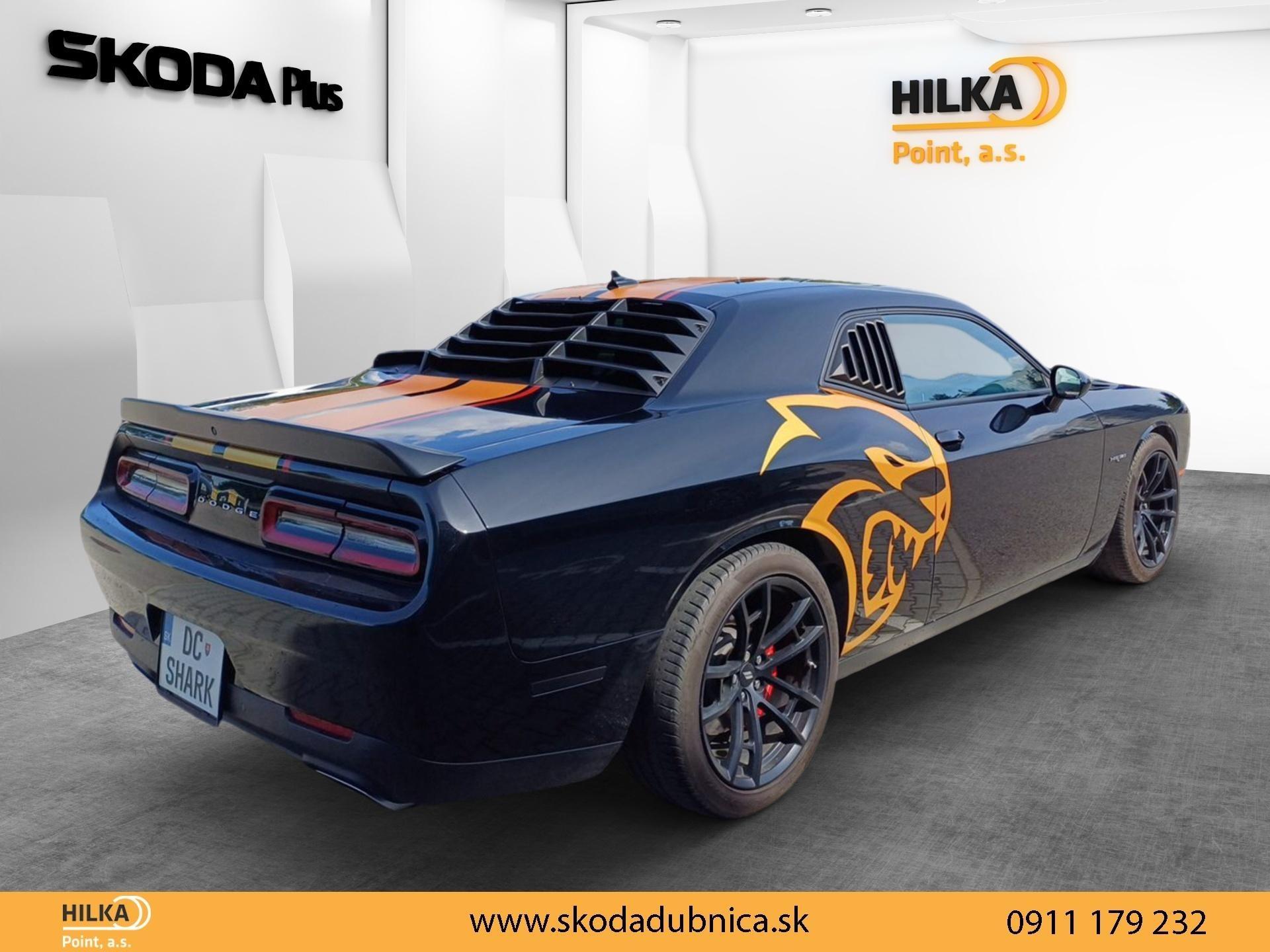 Dodge Challenger