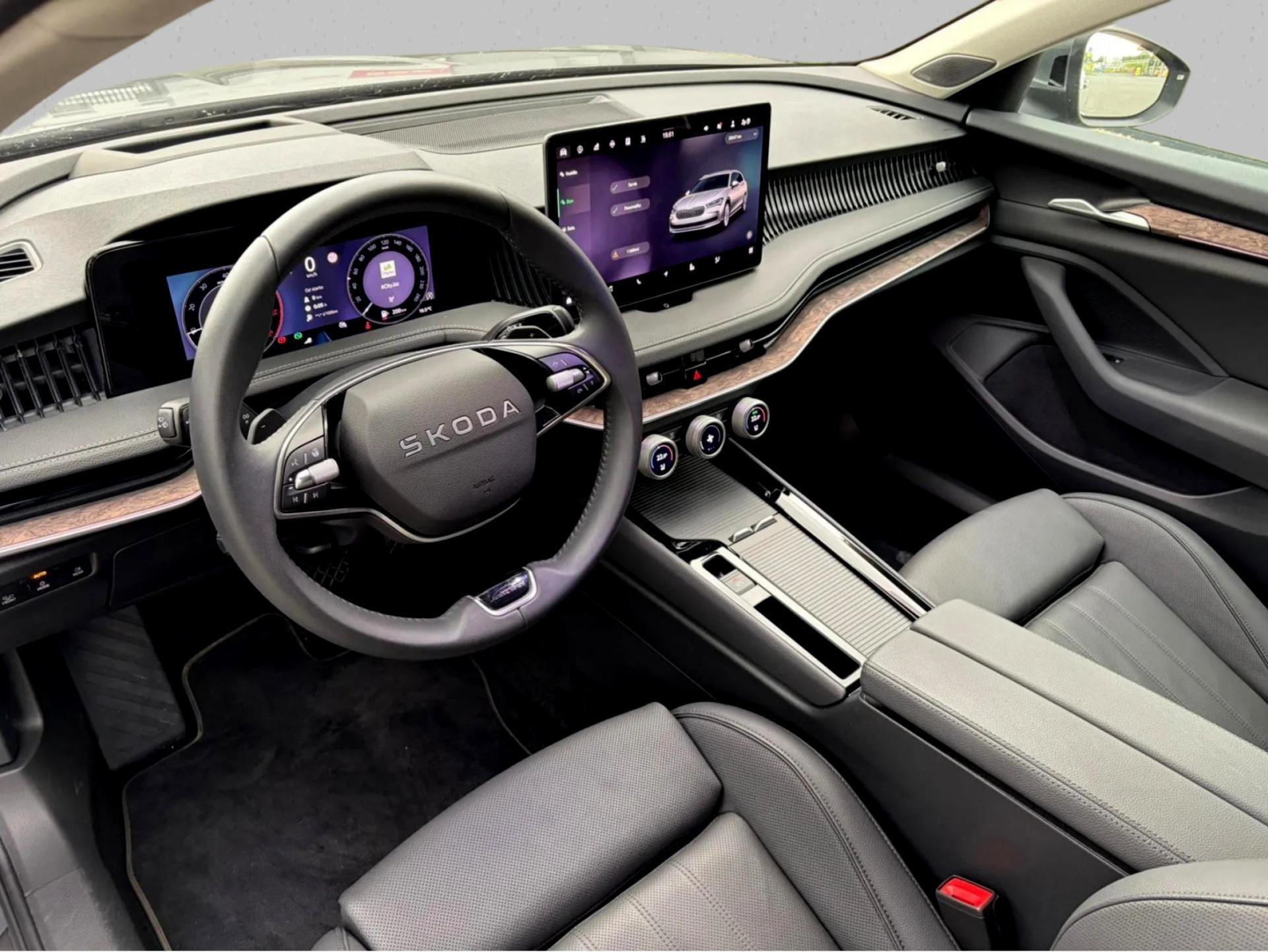 Škoda Superb