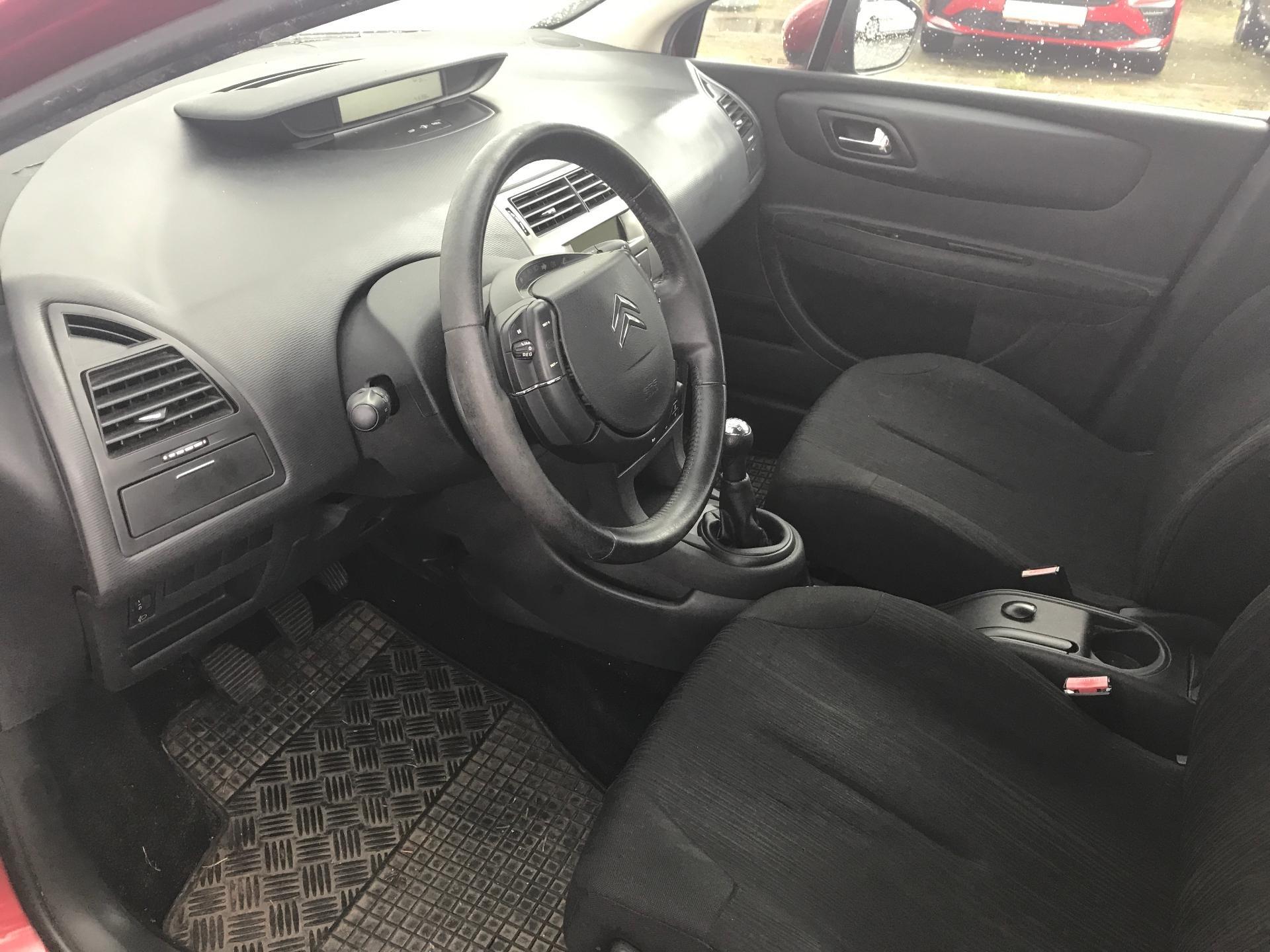 Citroën C4