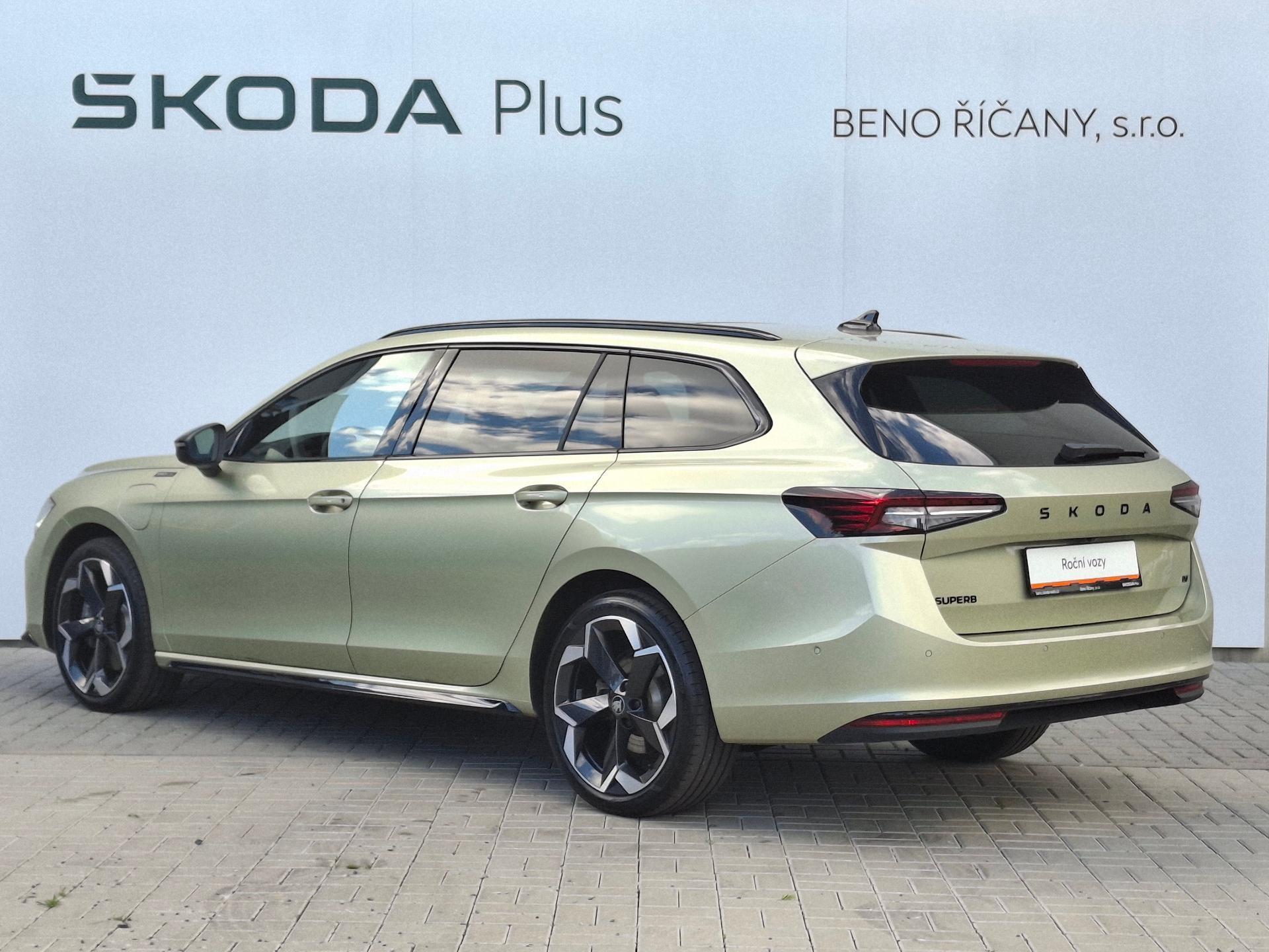 Škoda Superb