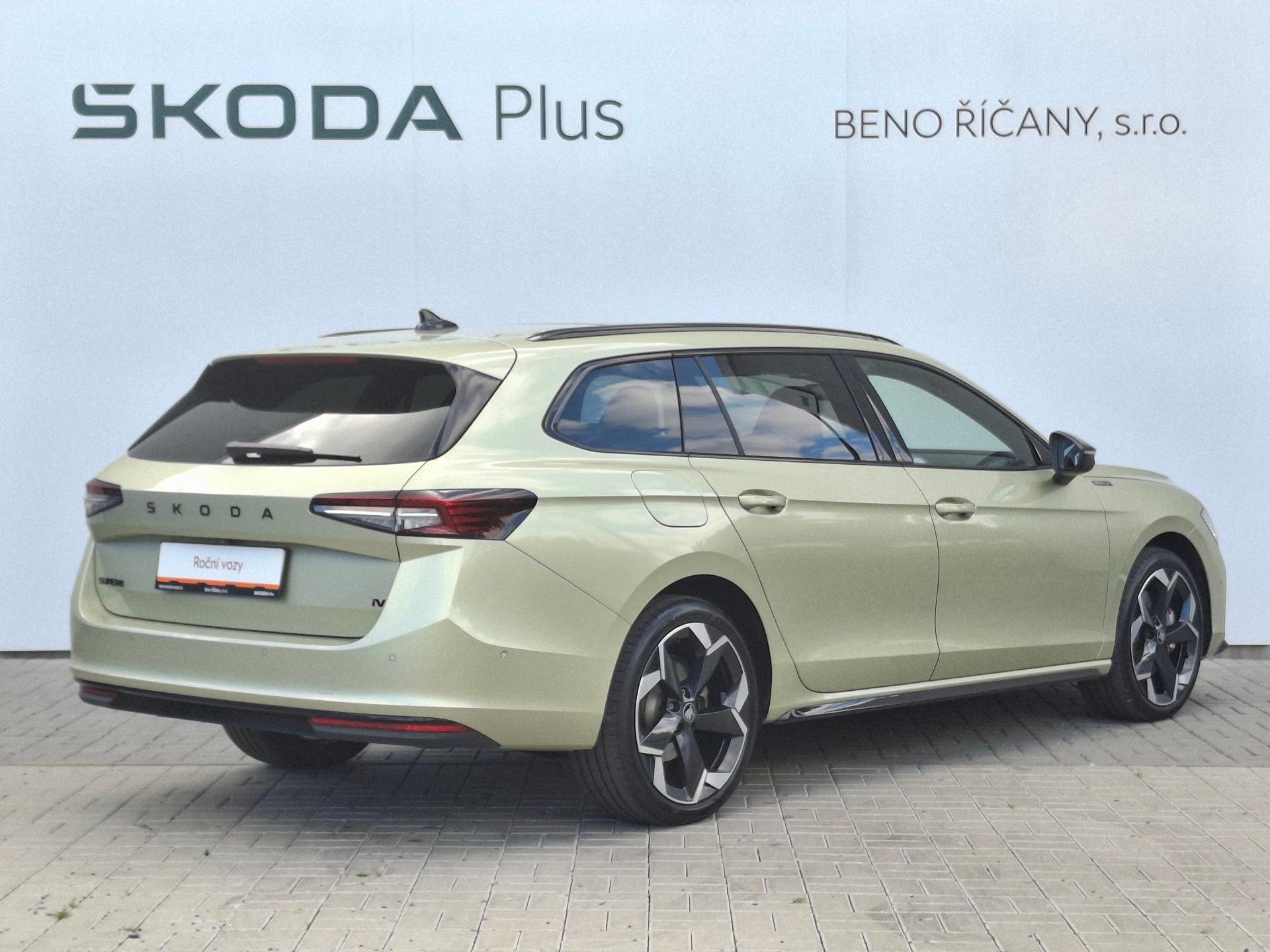 Škoda Superb