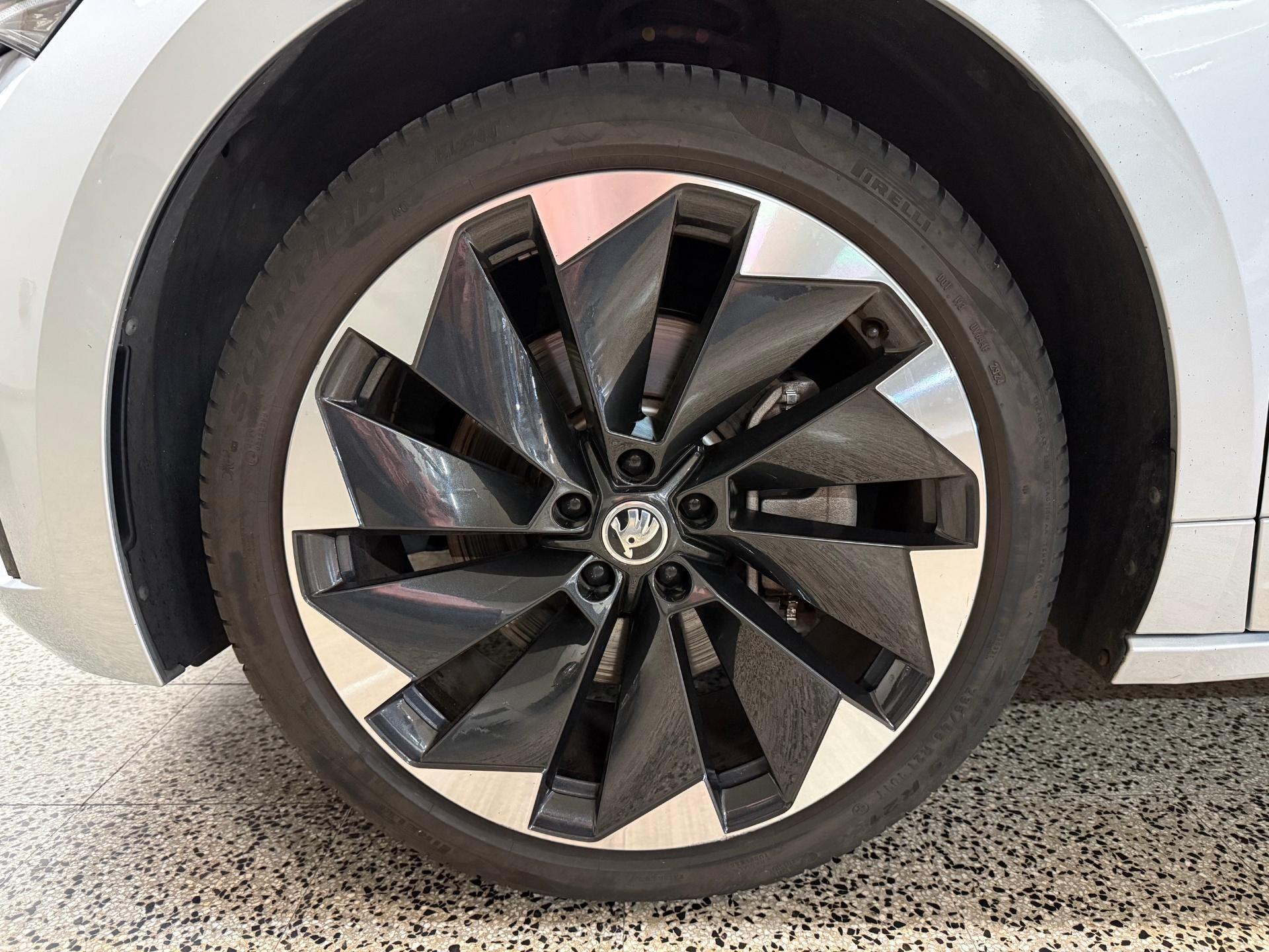 Škoda Enyaq