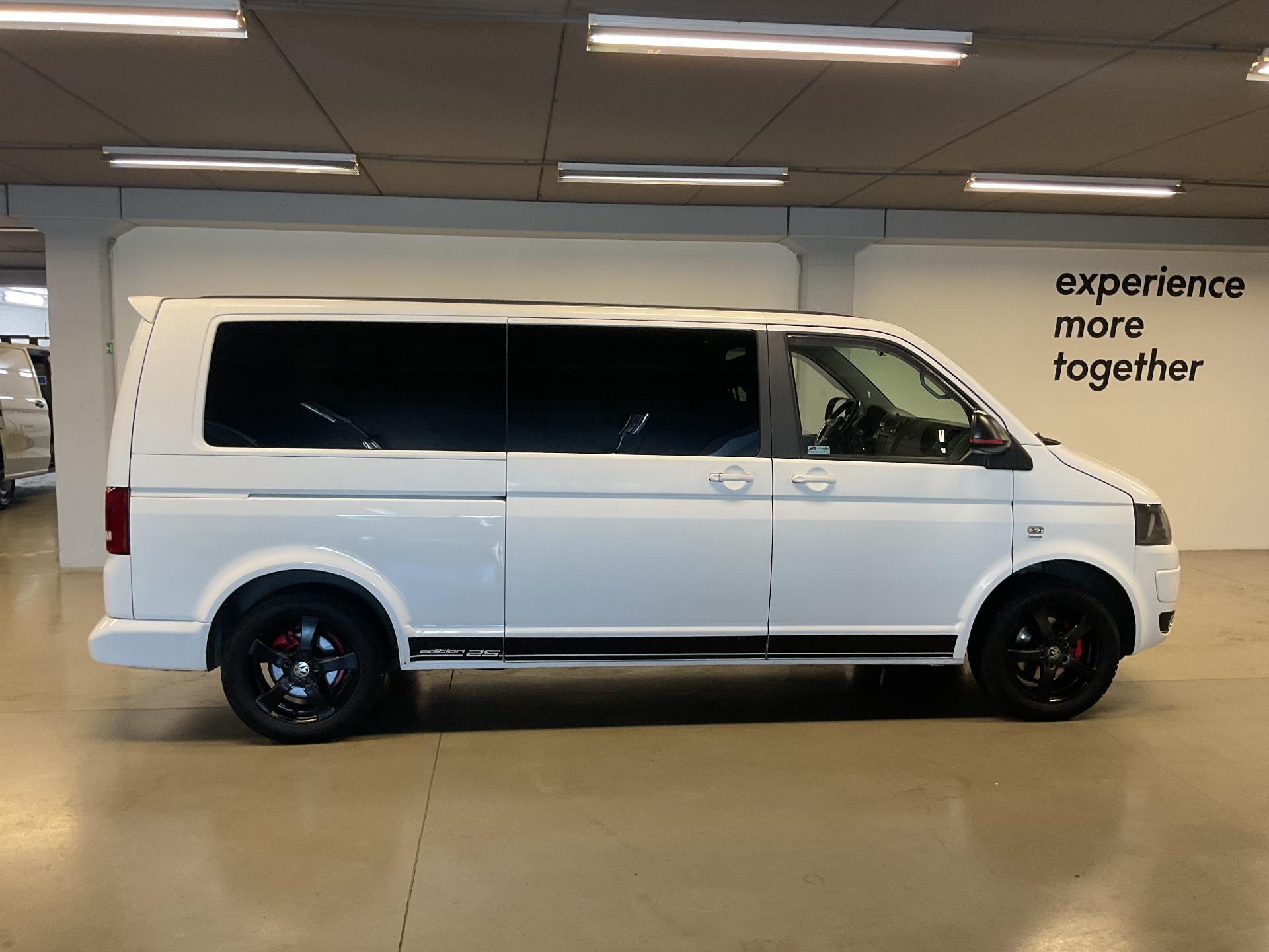 Volkswagen Caravelle