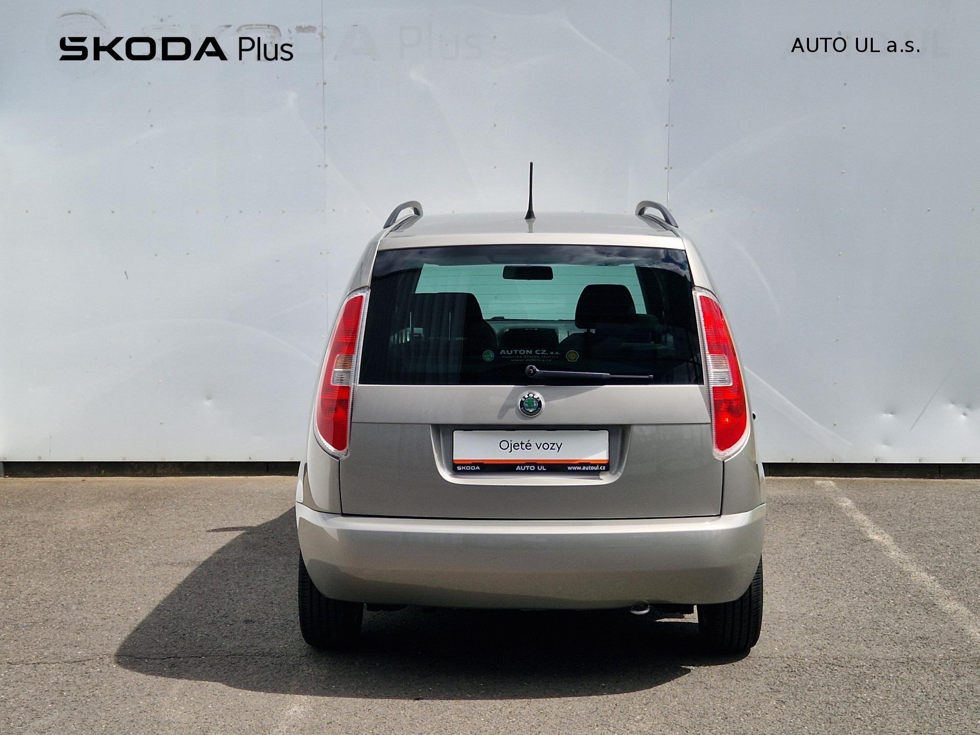 Škoda Roomster
