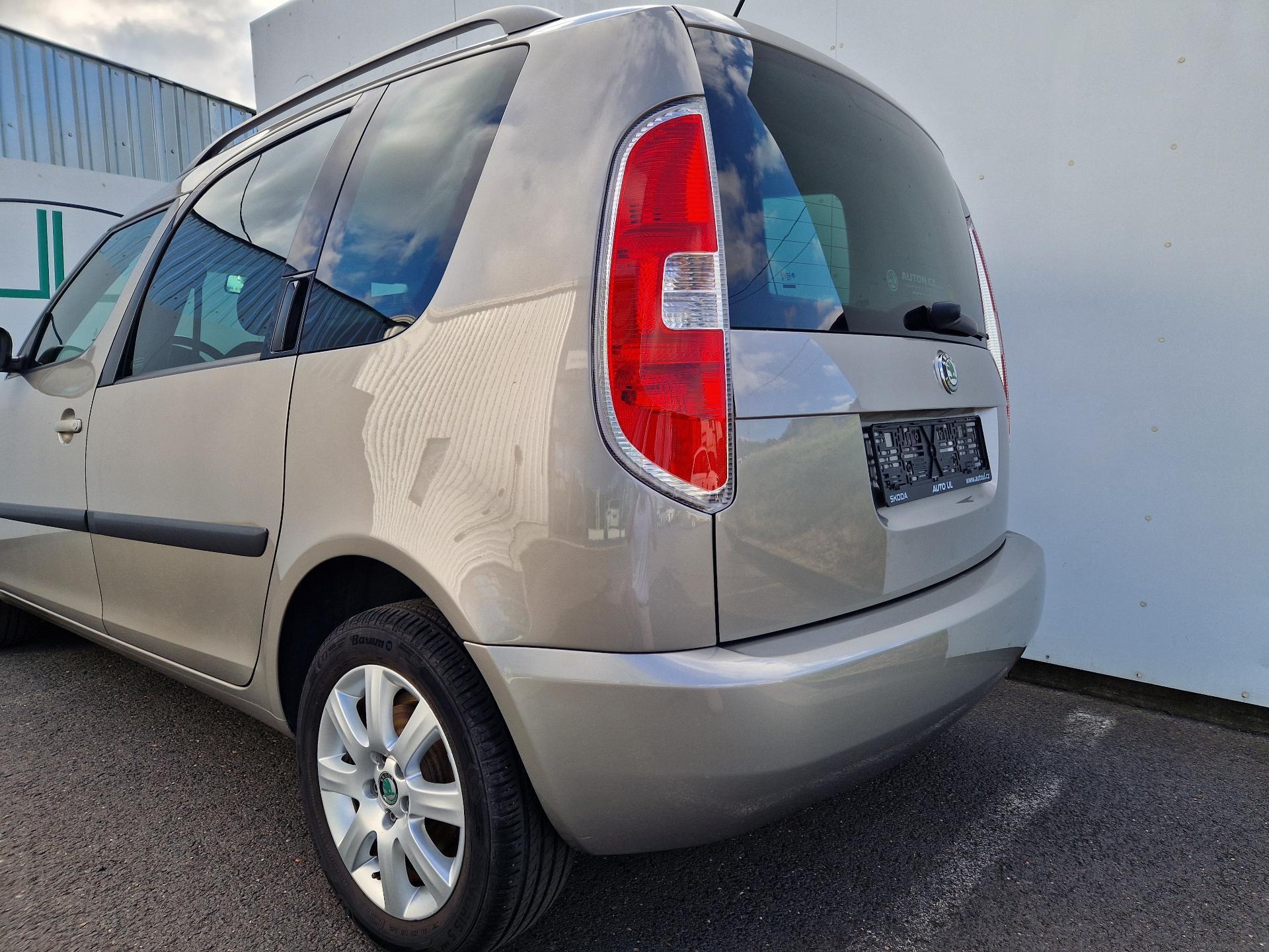 Škoda Roomster