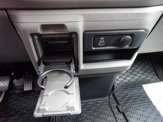 Volkswagen Transporter - skříňový vůz 