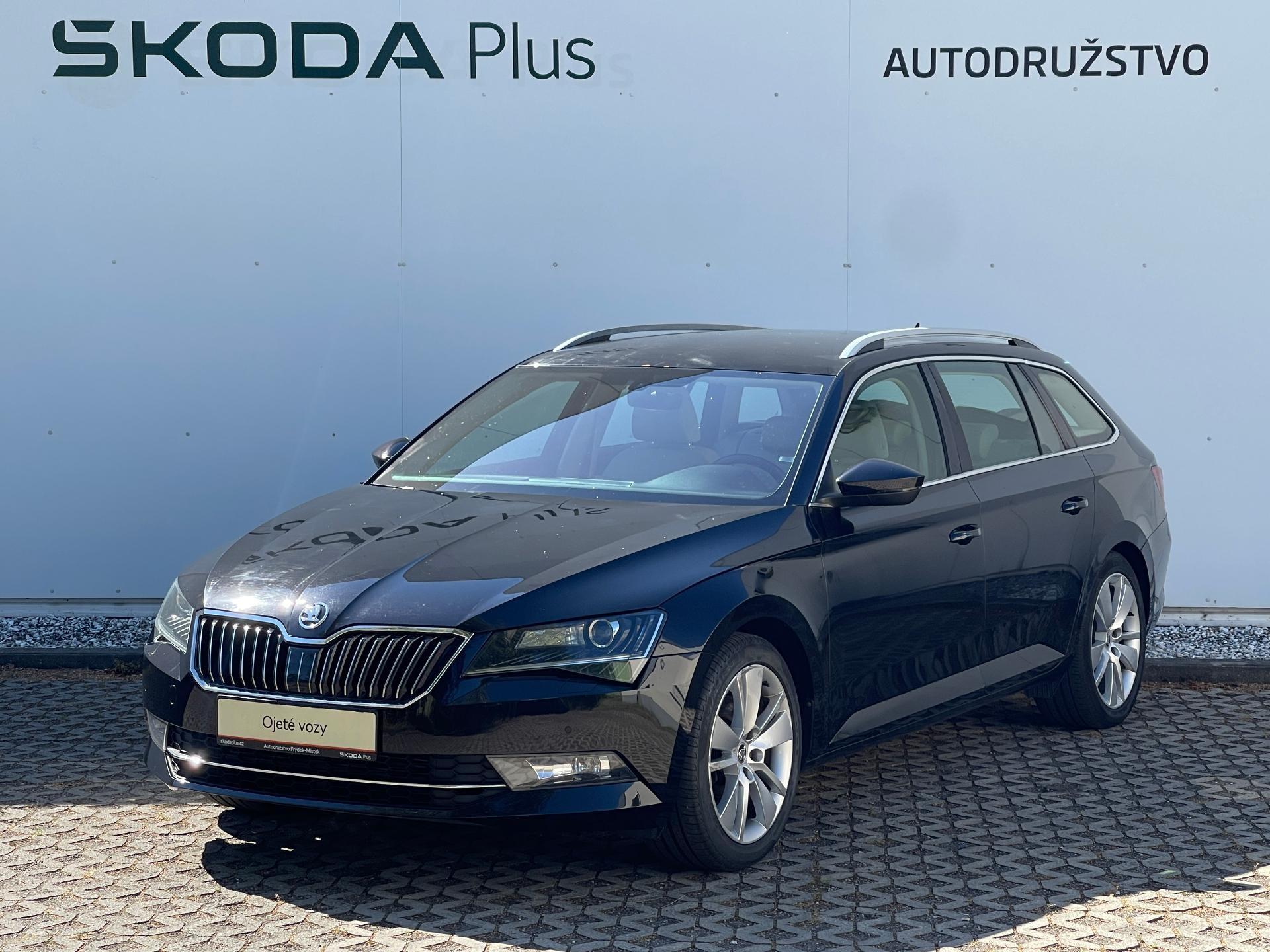 Škoda Superb
