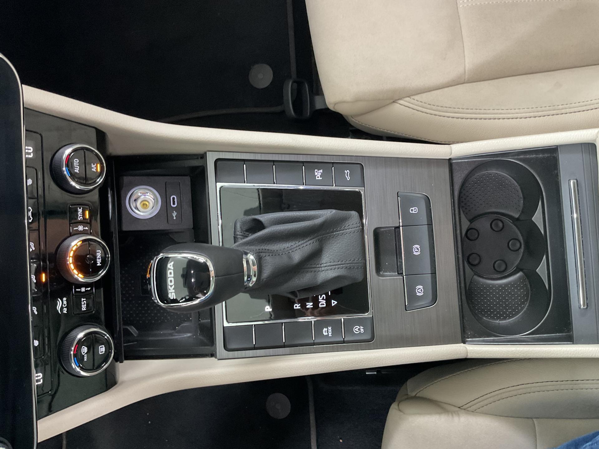 Škoda Superb