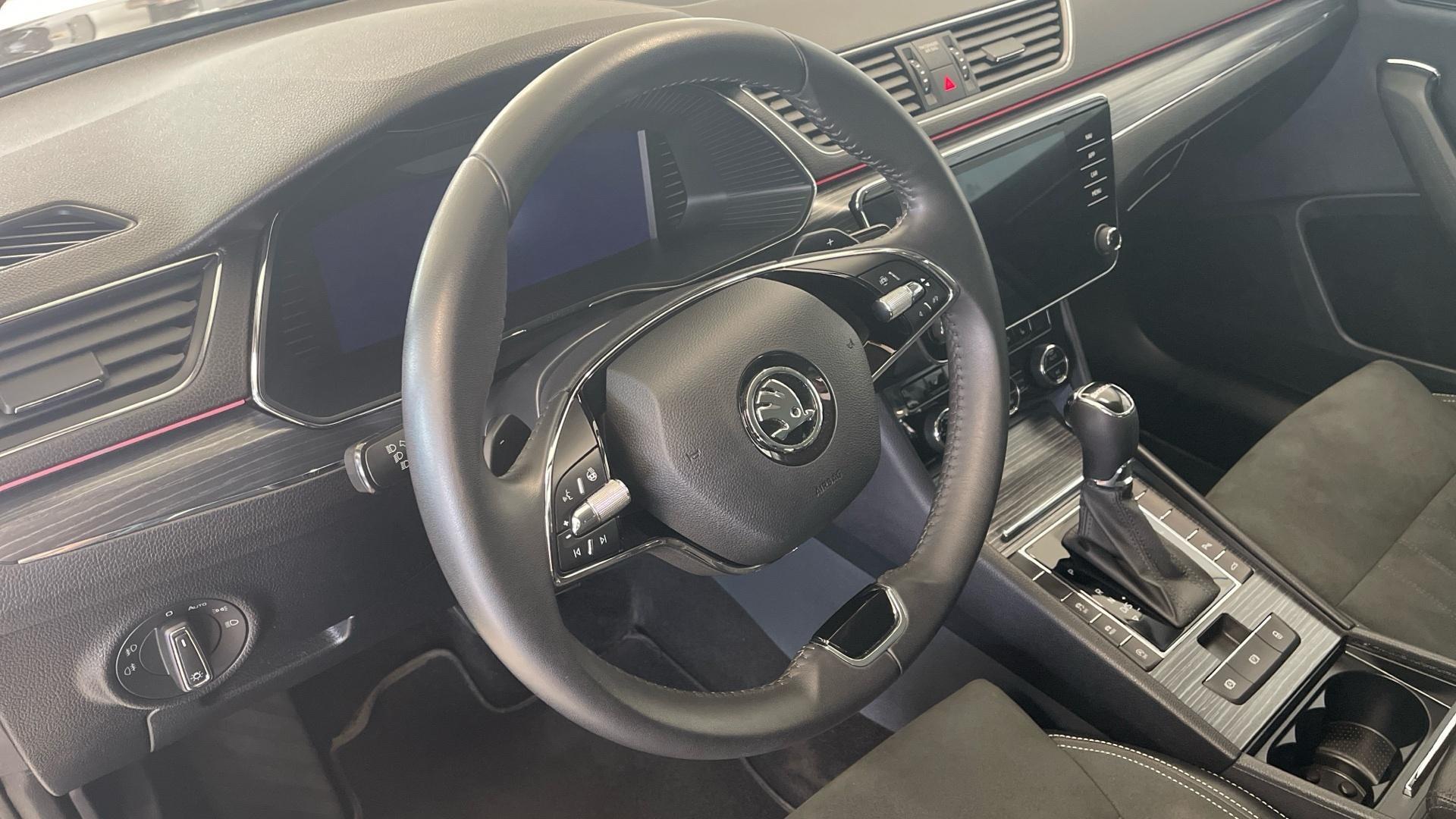 Škoda Superb