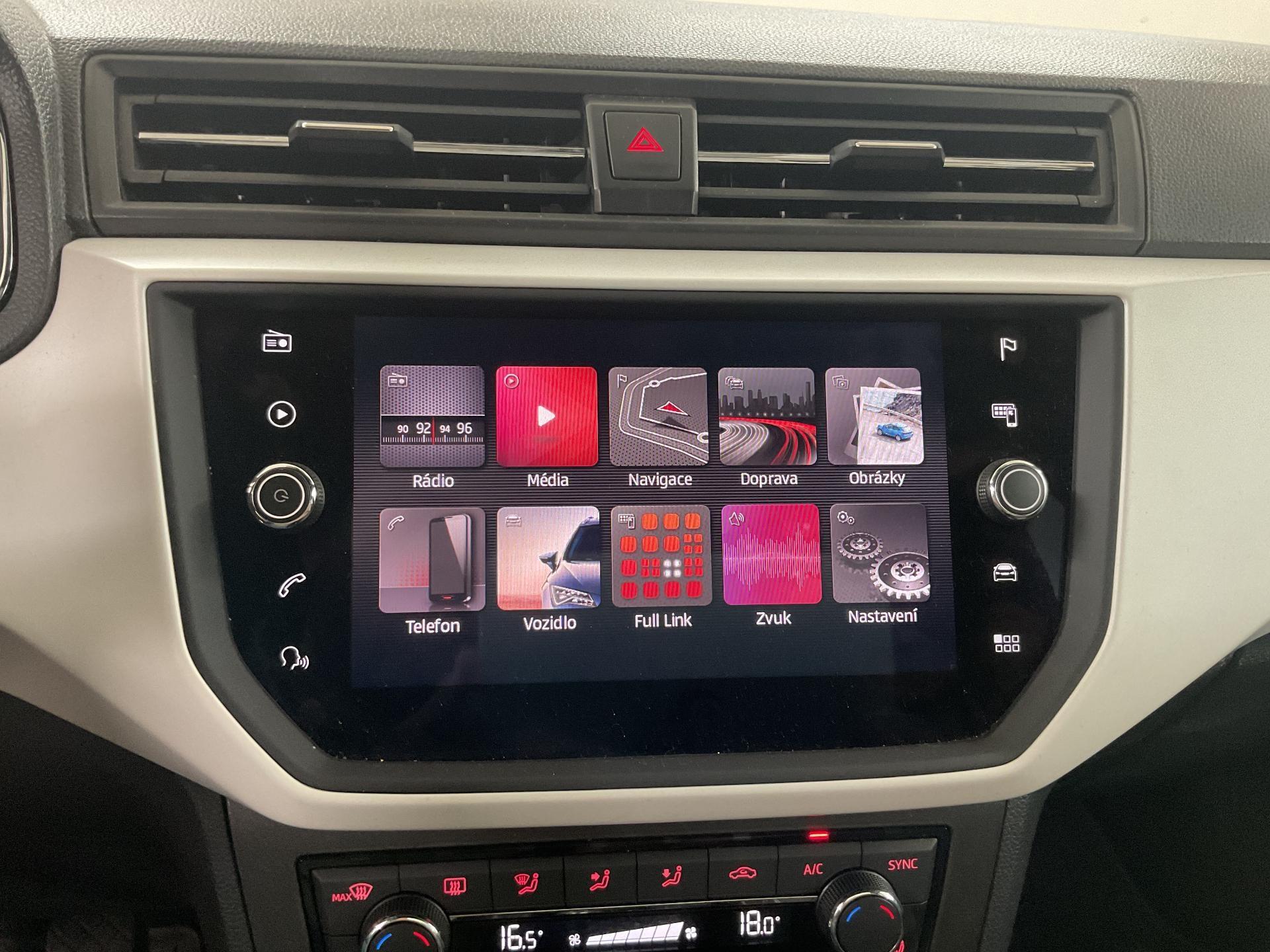 Seat Arona