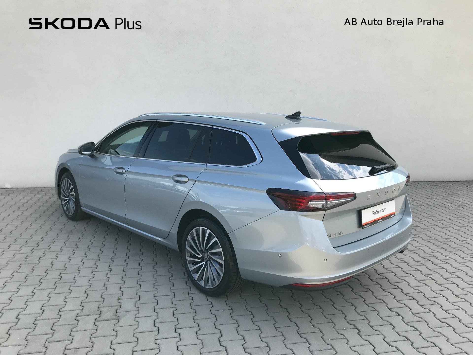 Škoda Superb